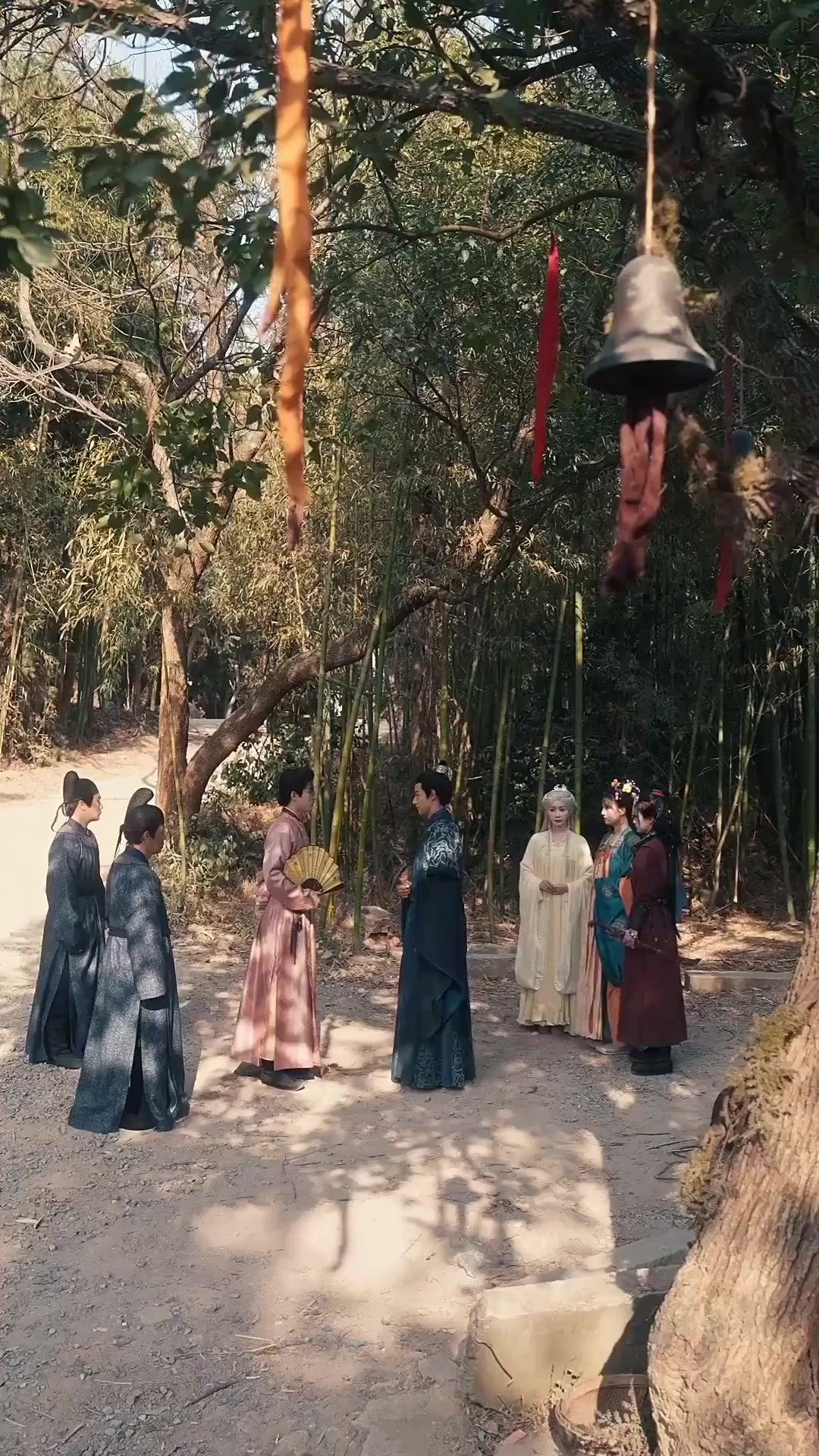 (Dubbed) Three Wives, One Rising Lord