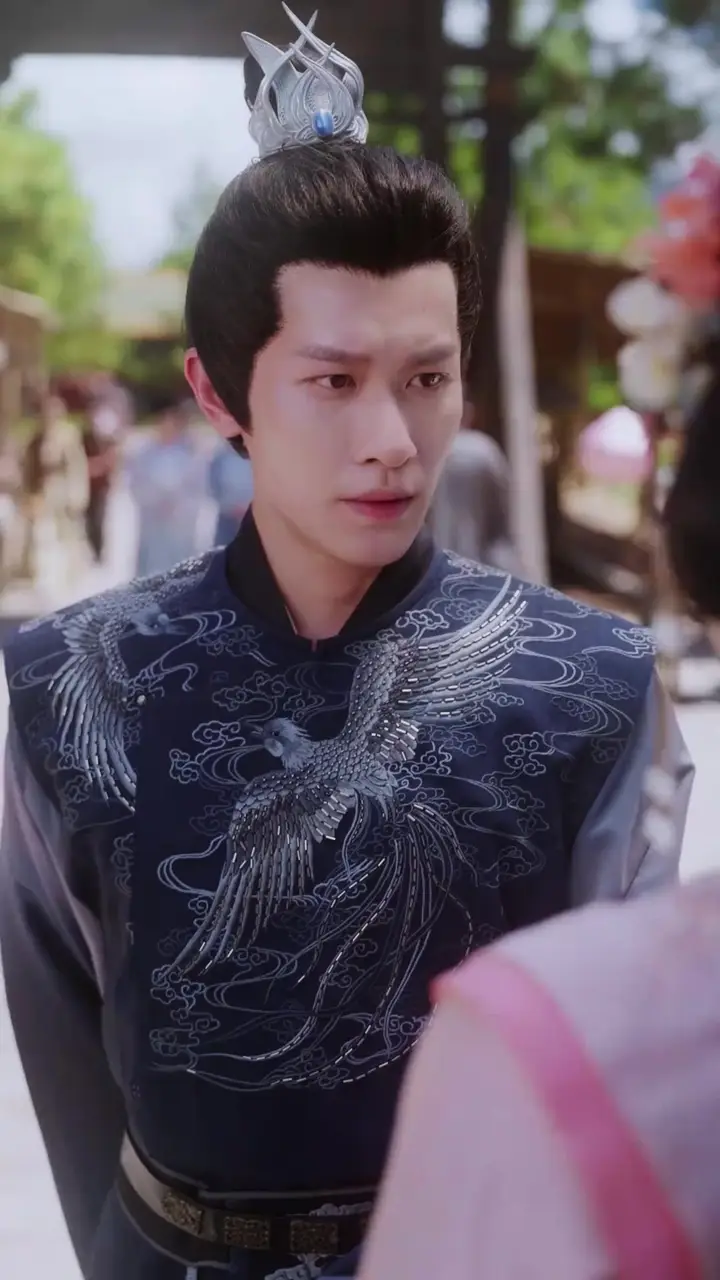This Queen Was Spoiled by Fate. Twice! Episode 2