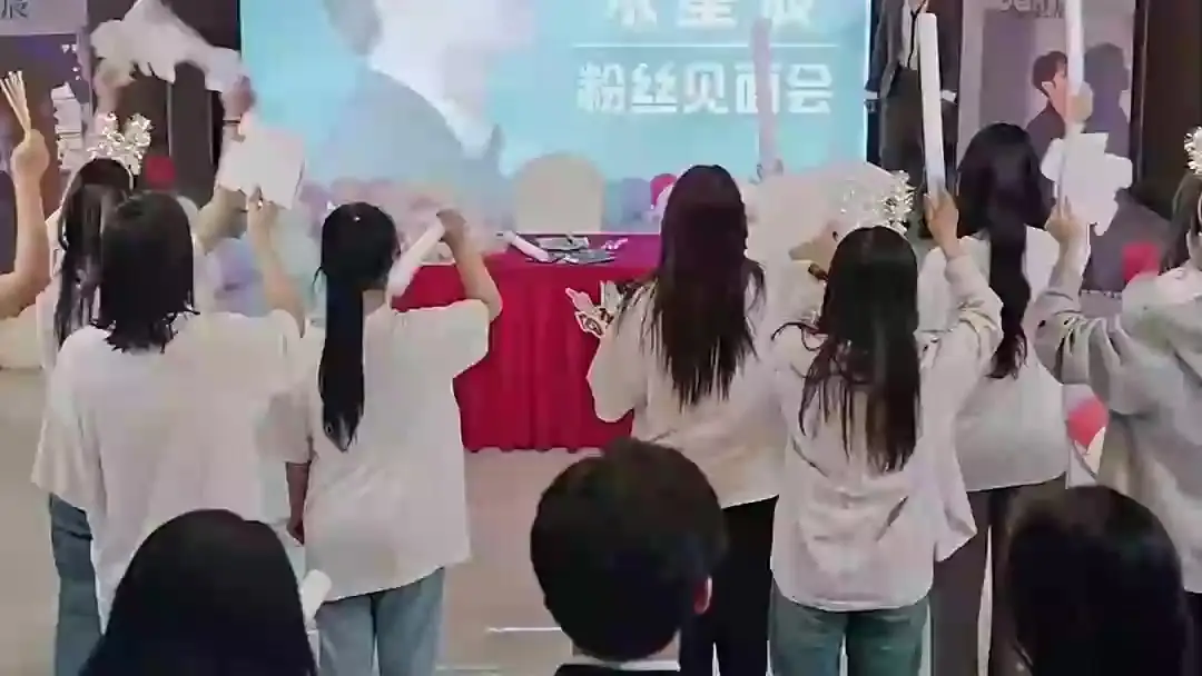 The Heiress He Threw Away: A Fan Meet That Unraveled a Secret