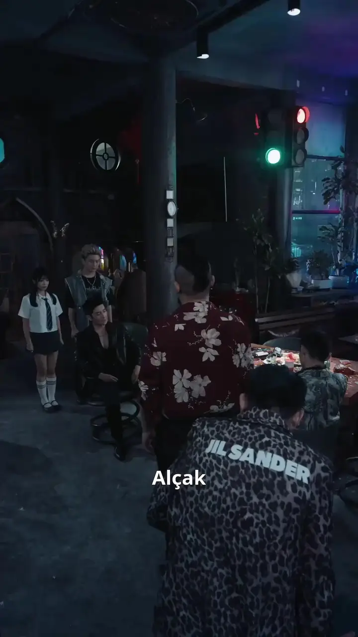 (Dublajlı) Karanlığı Temizlemek Bölüm 54