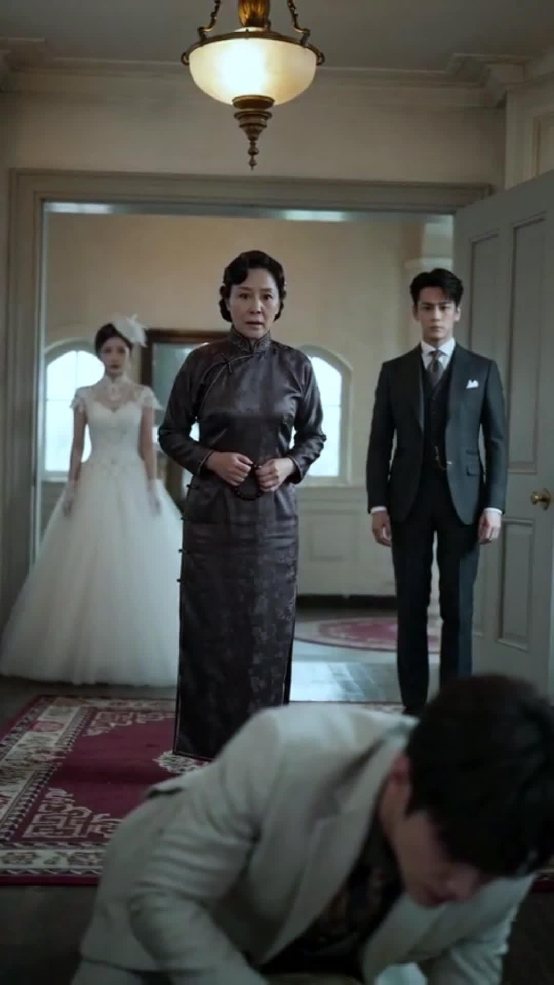 My Husband Is Marrying an Imposter