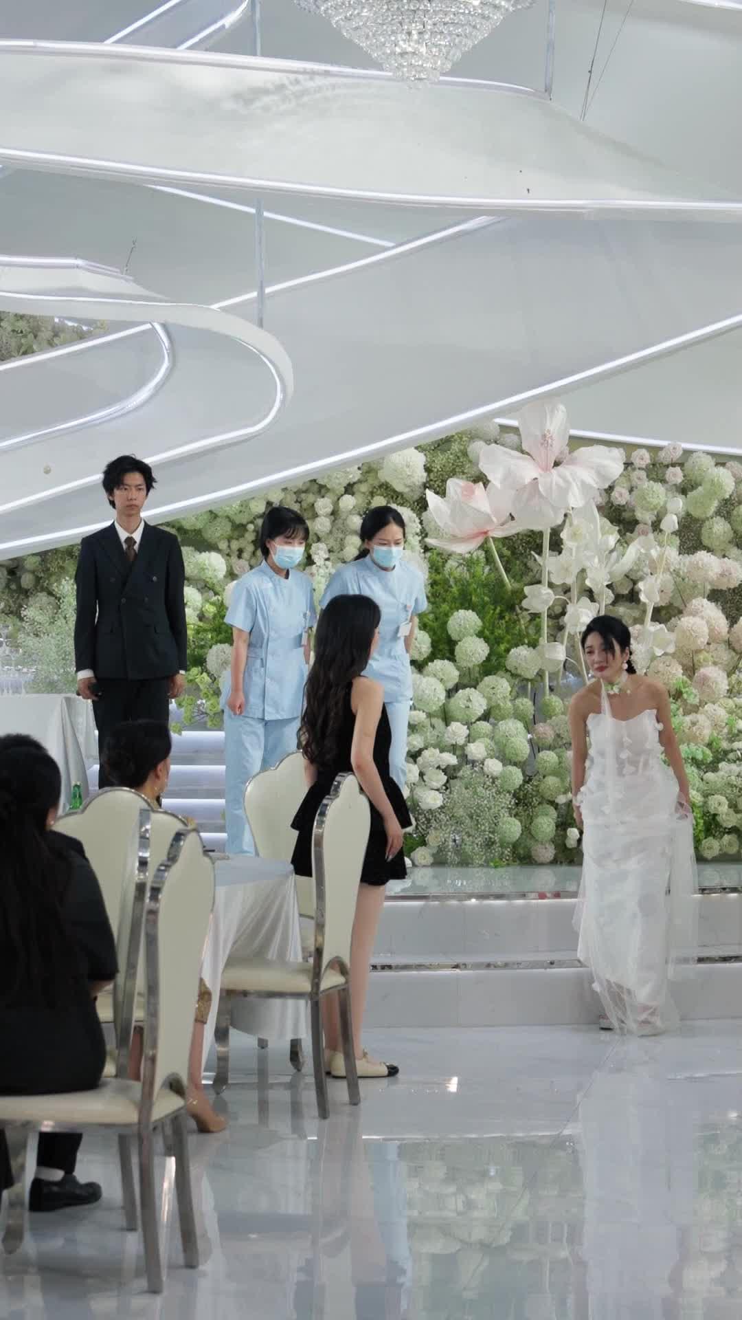 LE PIÈGE DU MARIAGE