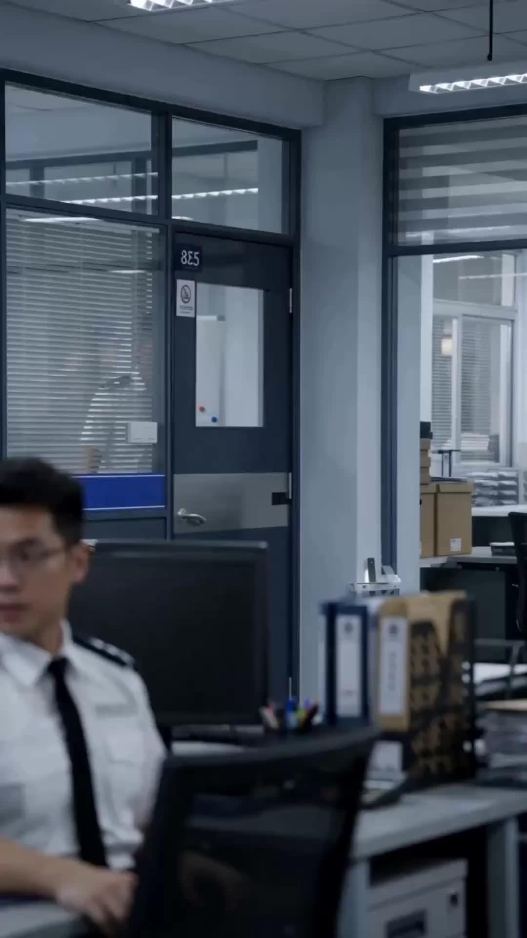 (Dubbed) Hubby, Come Kiss Your Mr. Ghost!