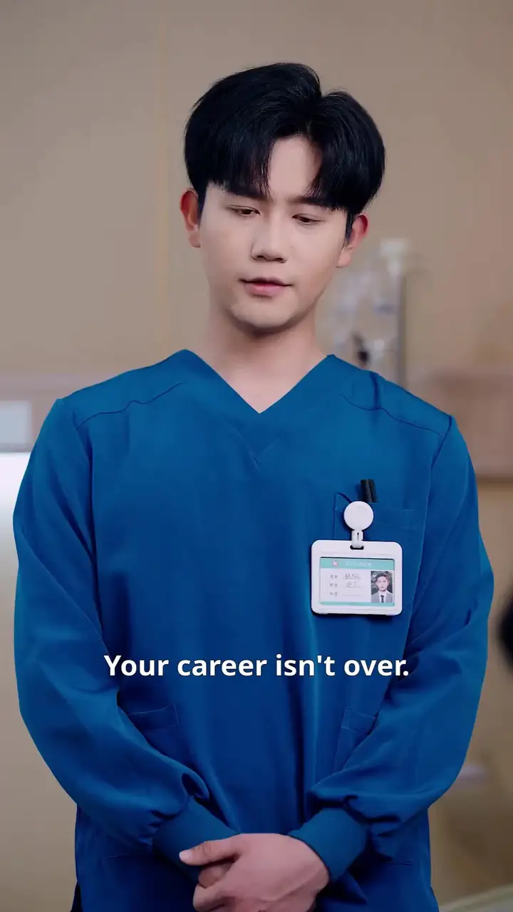 (Dubbed) Wow! He Is a Brilliant Surgeon Episode 35