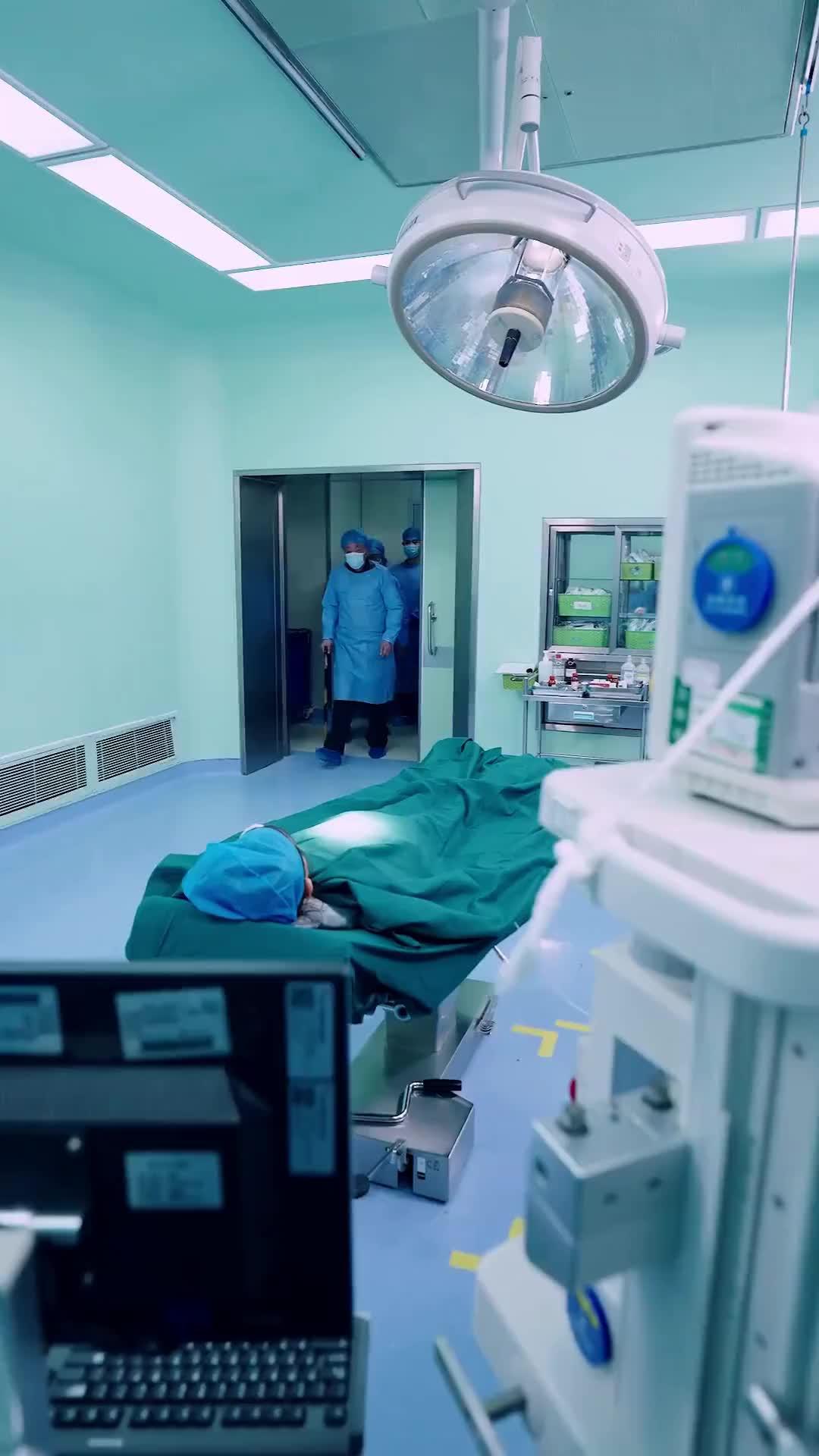 (Dubbed) Wow! He Is a Brilliant Surgeon