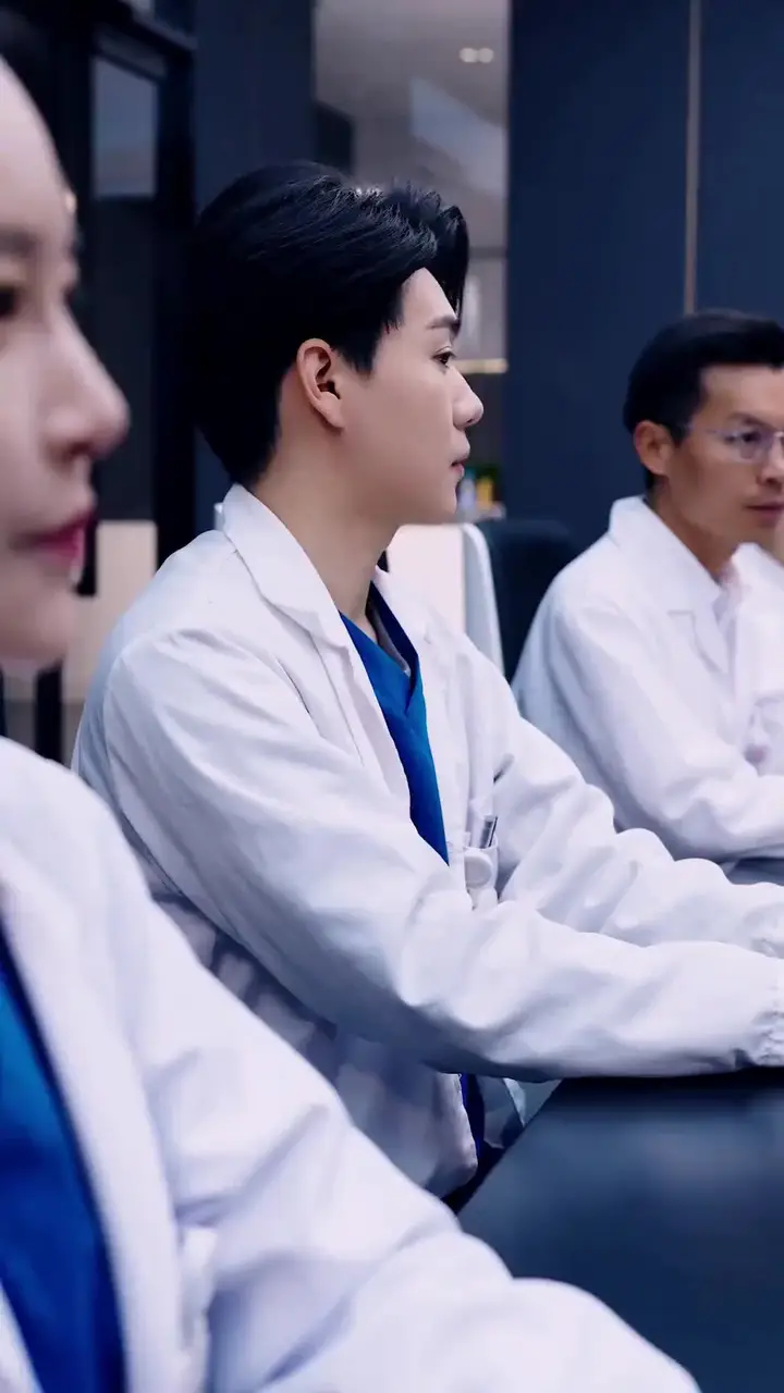 (Dubbed) Wow! He Is a Brilliant Surgeon Episode 59