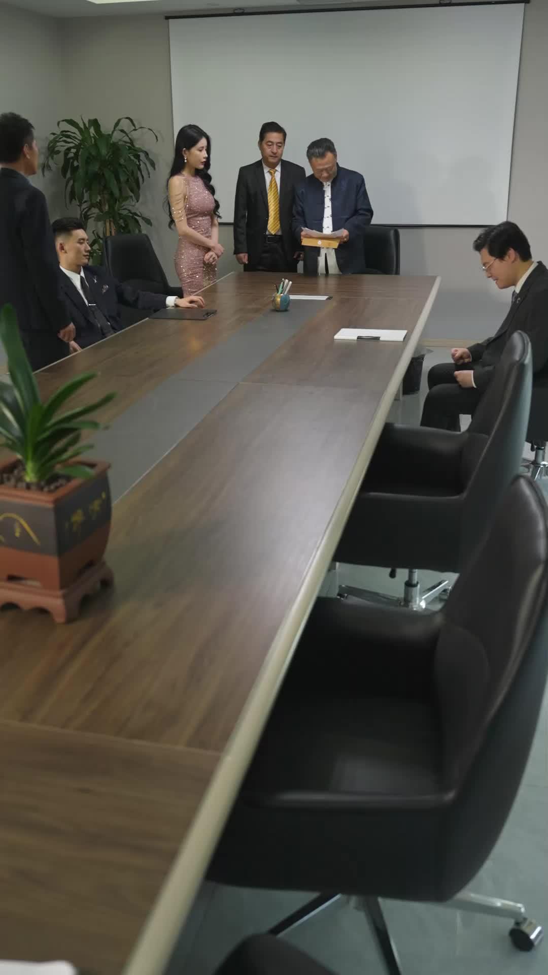PDKT sama CEO