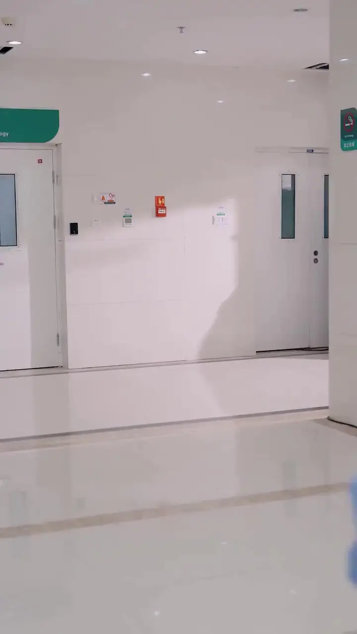 (Dubbed) Wow! He Is a Brilliant Surgeon Episode 69