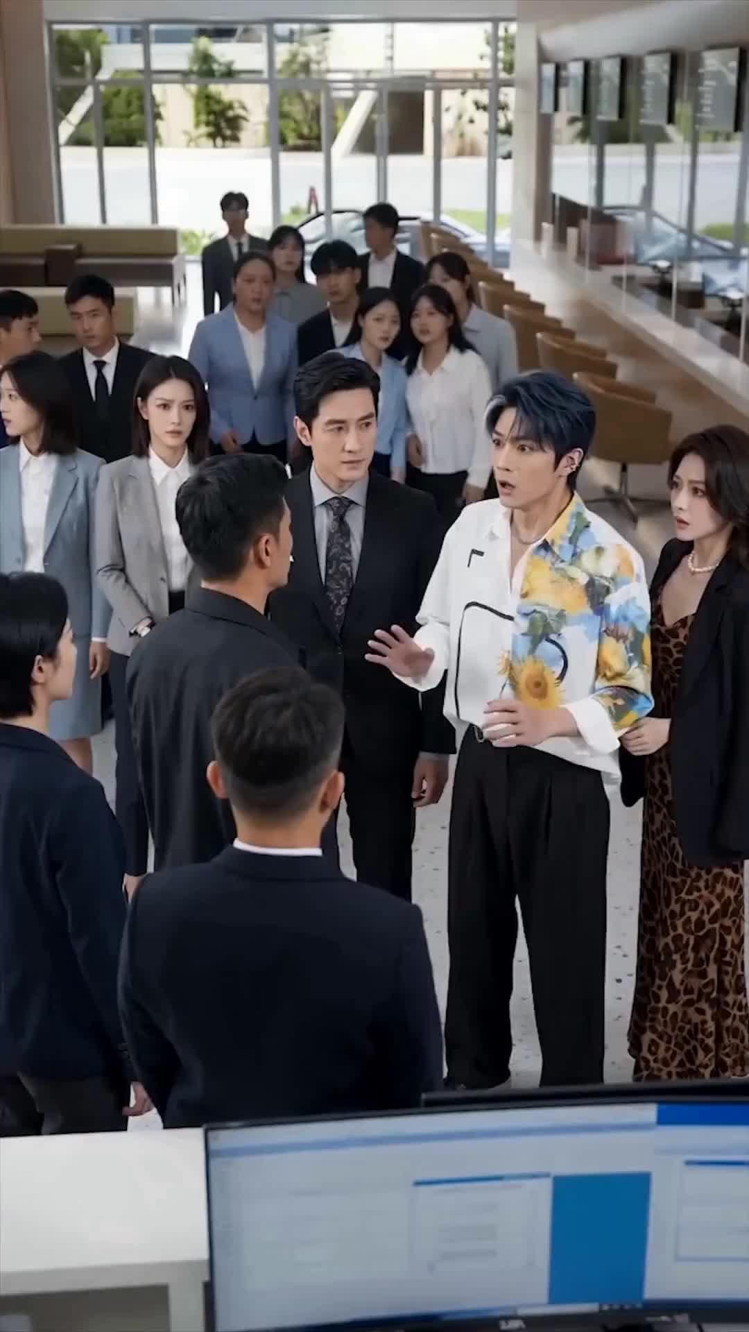 (Dubbed) She Defended Her Father's Killer
