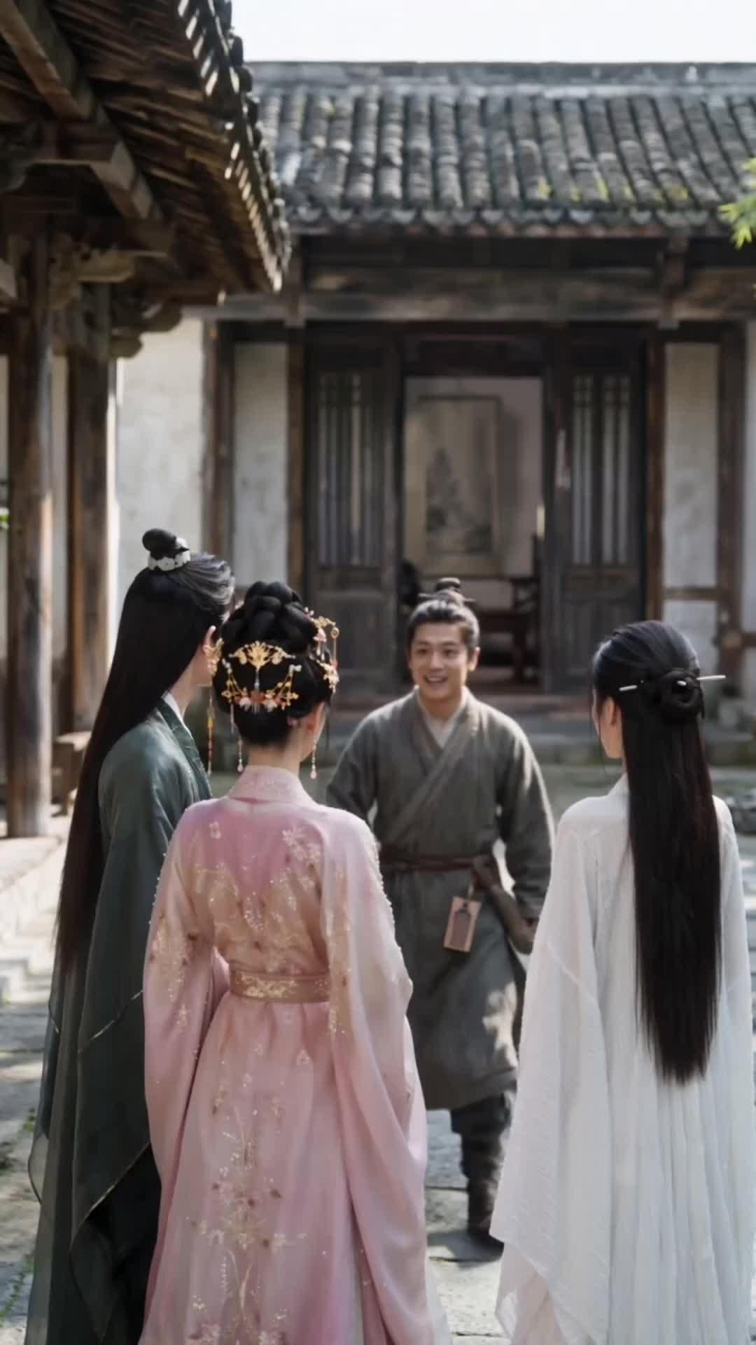 I Saved a Betrayer, Gained a King