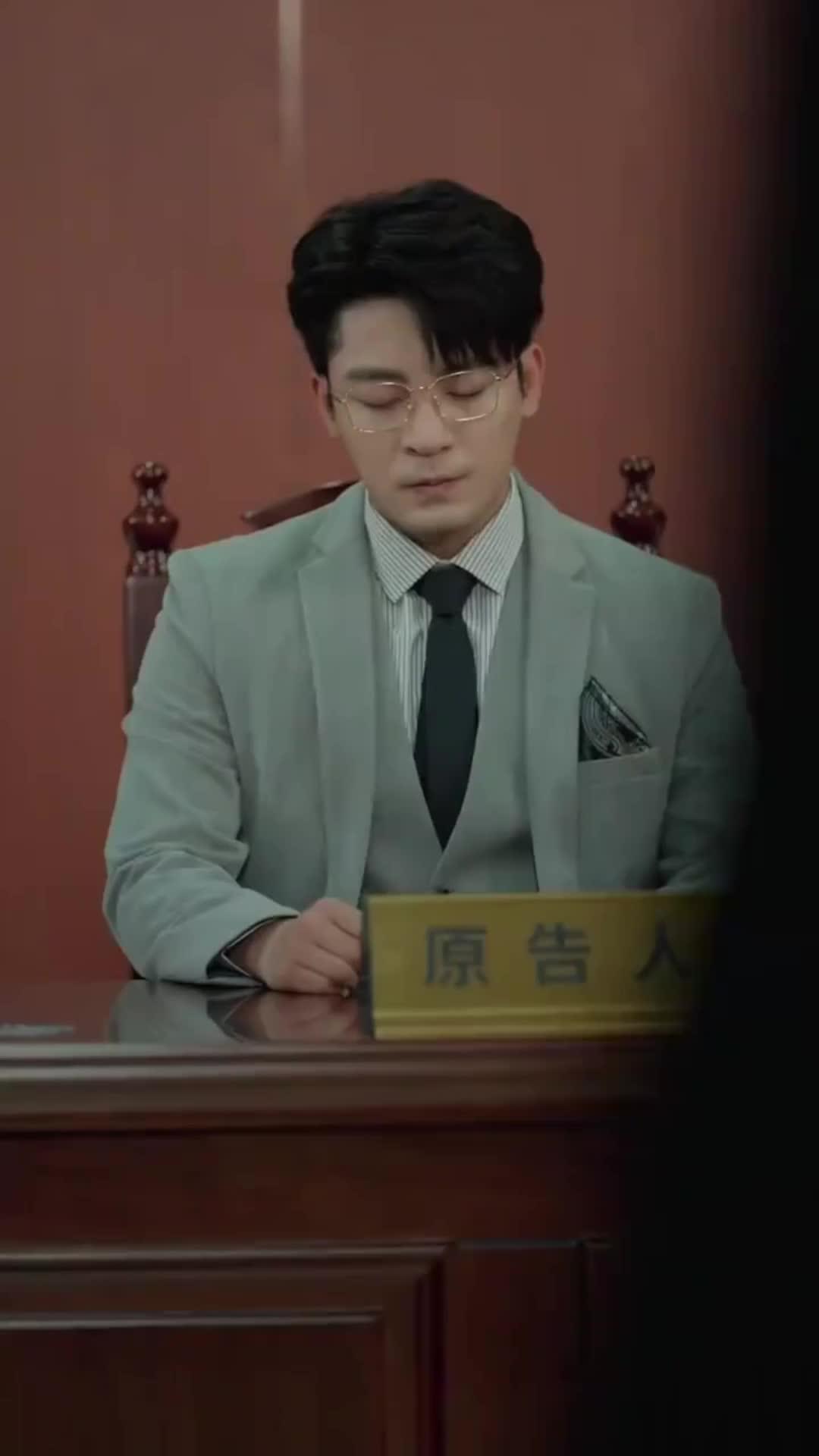 (Dubbed)Trophy Husband No More