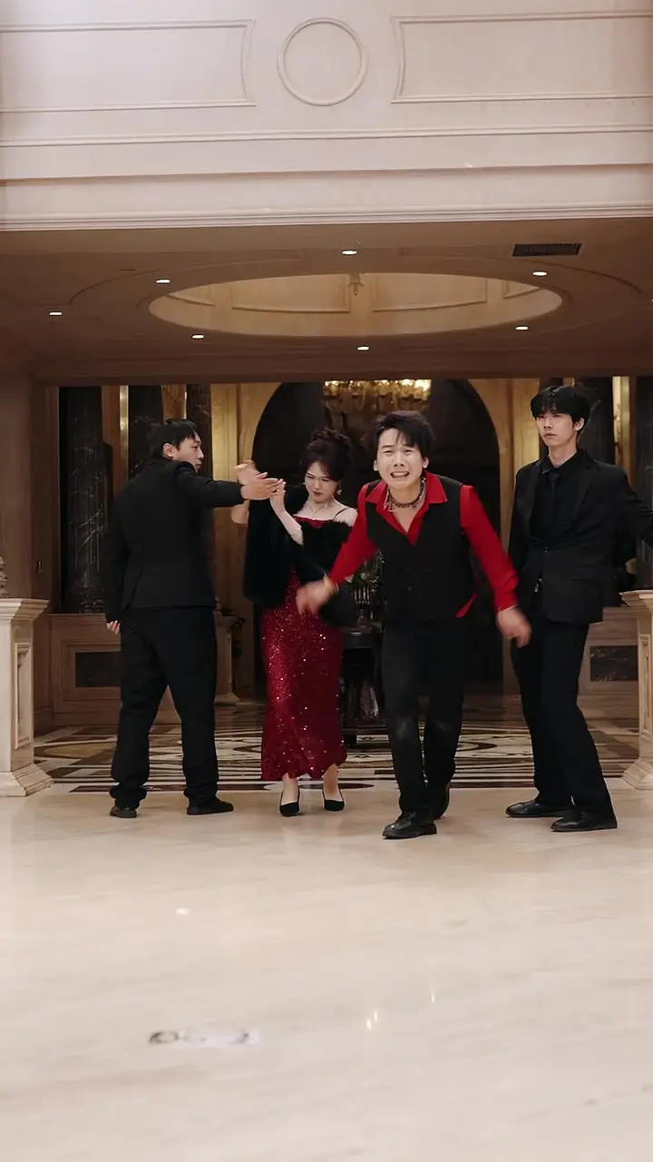 Para Aşk ve Sonsuz Güç Üçgeni Bölüm 72