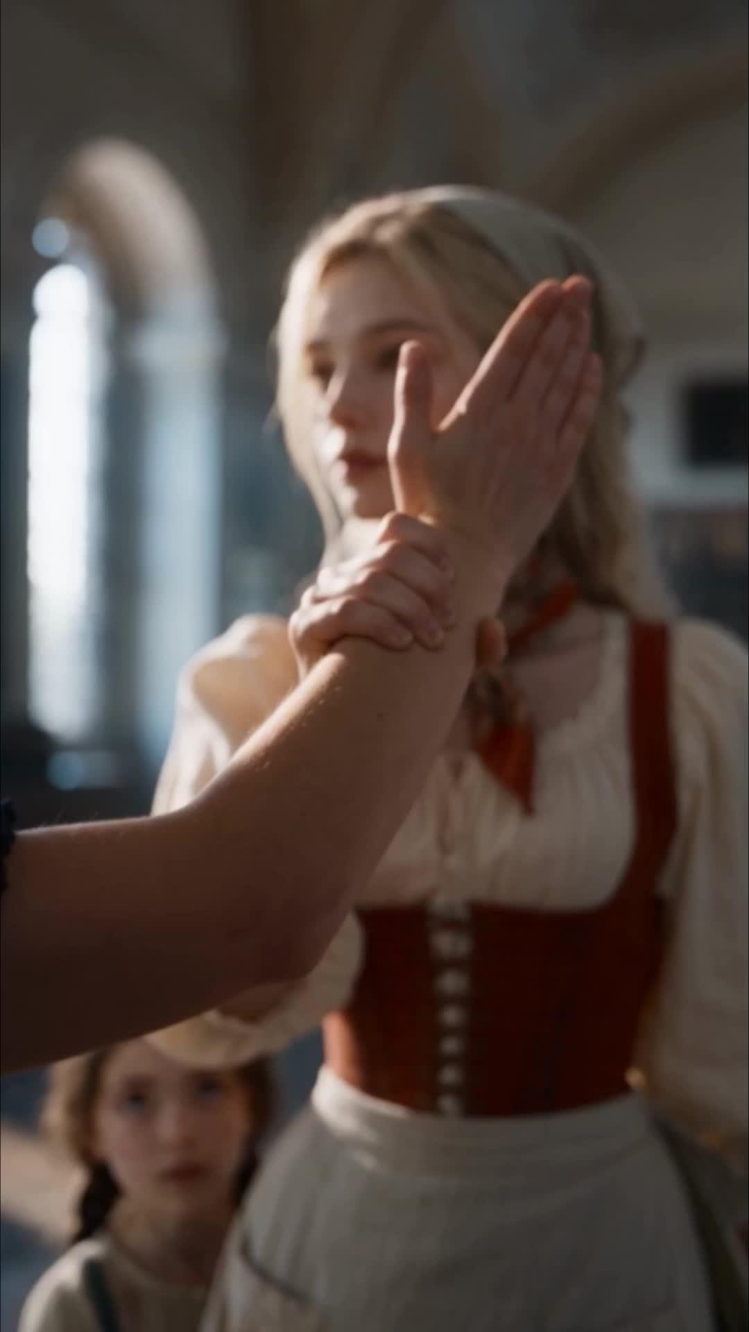Swapped to a Farmer, Crowned His Queen