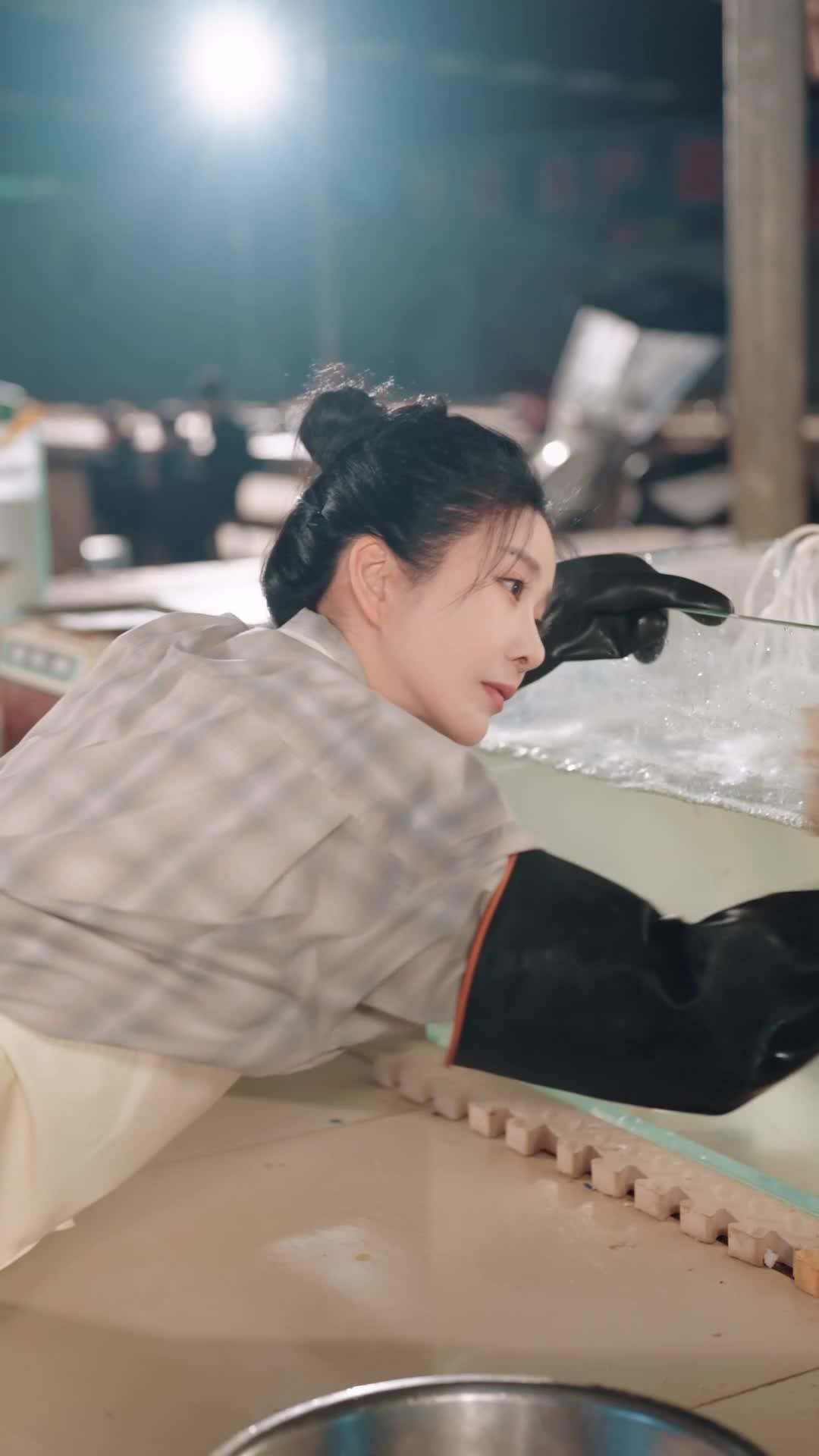Dumped in Public, Back as an Heiress