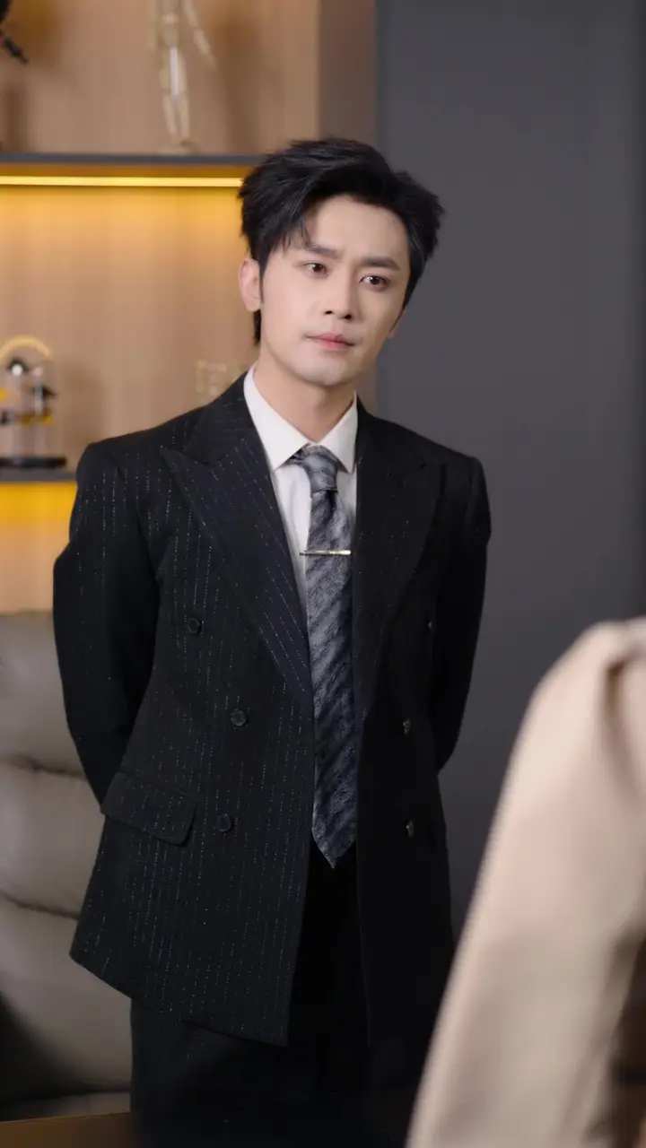 One Kiss Trapped a Cold Tycoon! Episode 35
