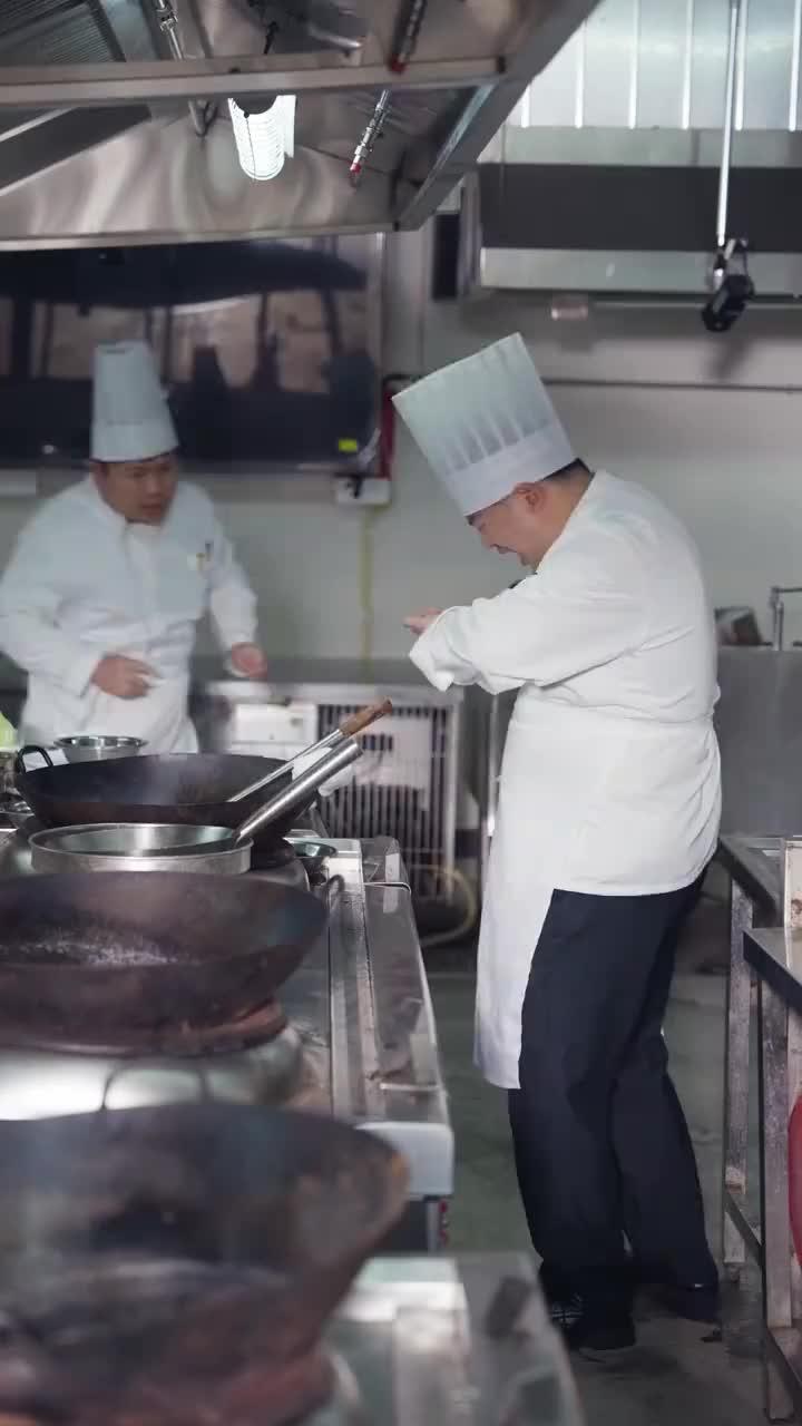 (Dublagem)O Legado Perdido do Chef Divino