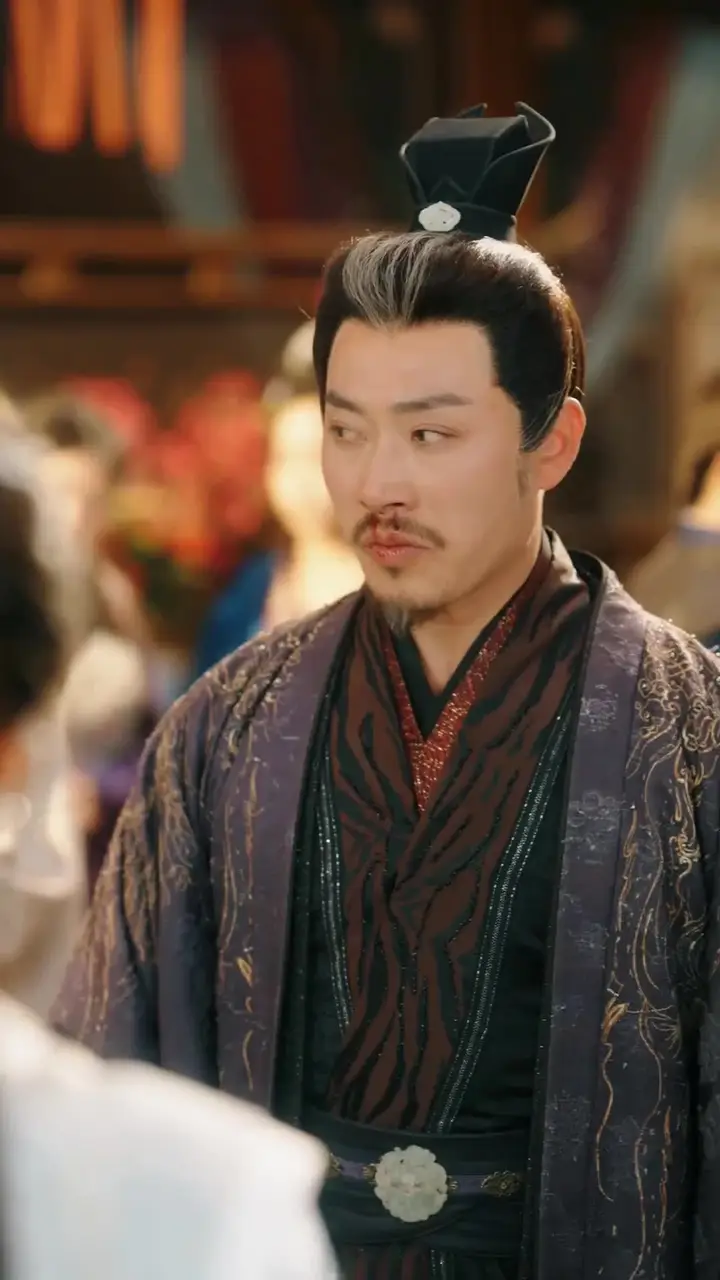 (Dubbed) Your Majesty, Fire Me Already! Episode 8