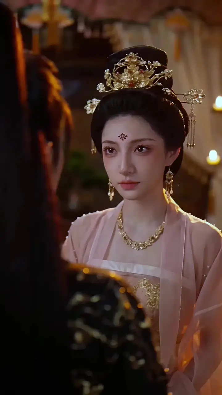 I Posed as a Man, the Empress Is Obsessed! Episode 43