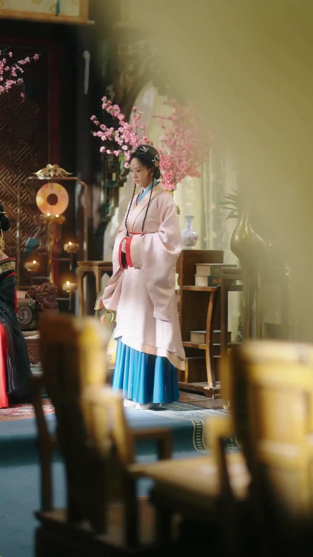 (Dubbed) Your Majesty, Fire Me Already!