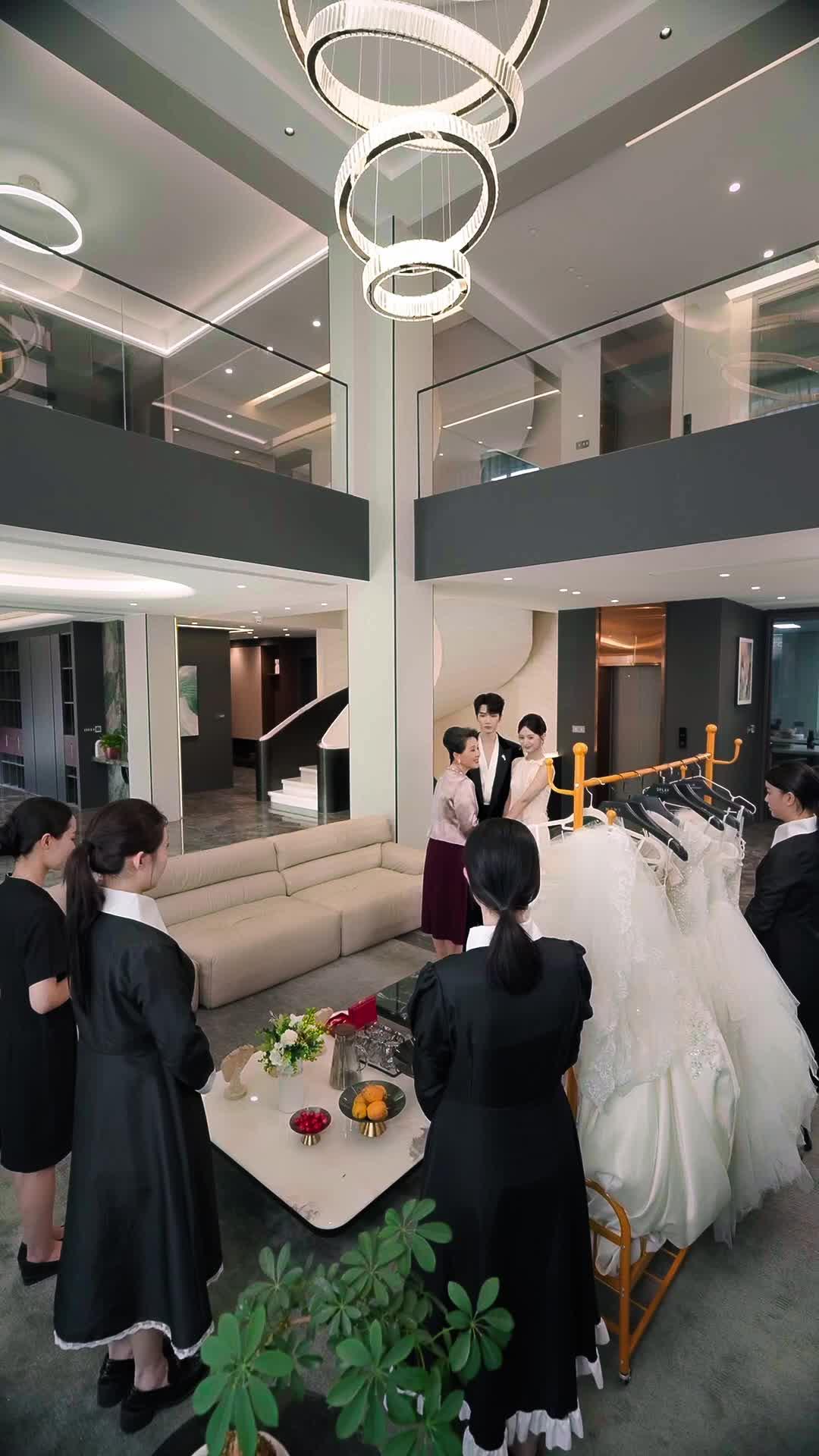 Married To The Blind Billionaire