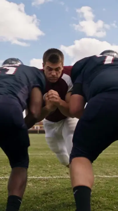 (Dublagem) A Volta do Quarterback MVP