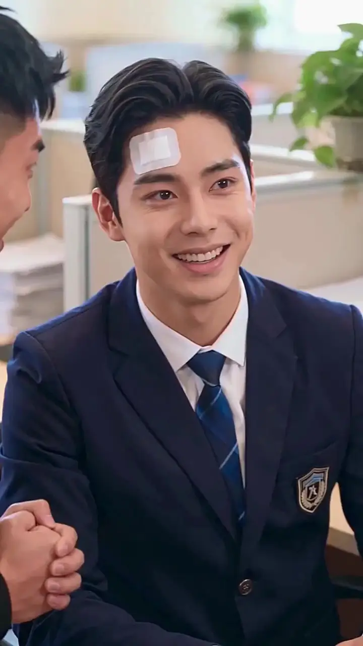 （Dubbed）The Crime Boss Who Wants Straight A's Episode 9
