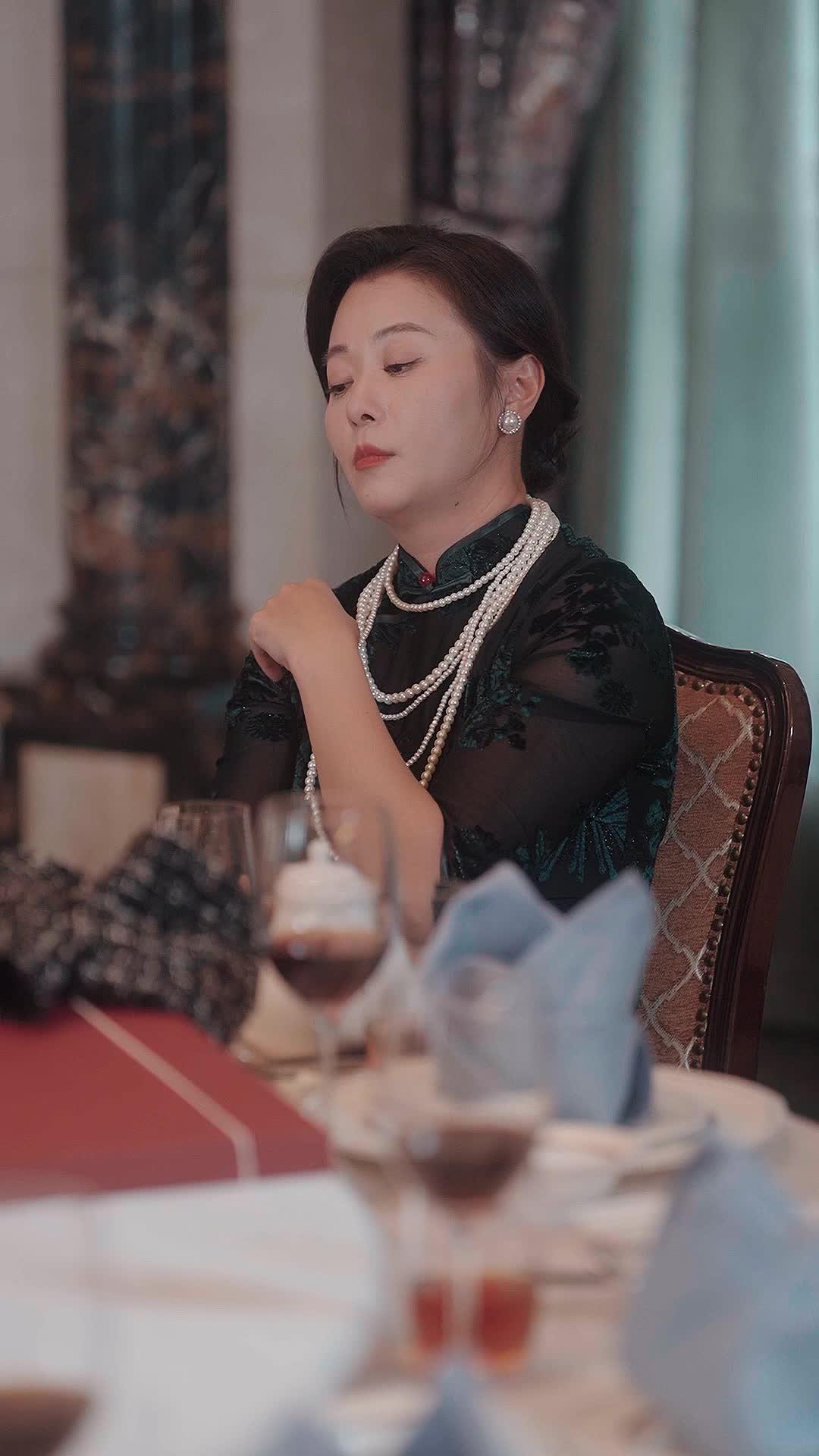 LE PRIX D'UNE MÈRE