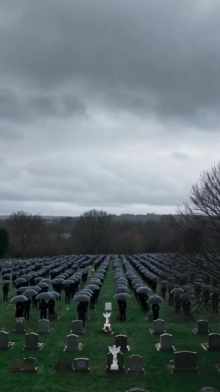 ELLE EST MORTE POUR VIVRE