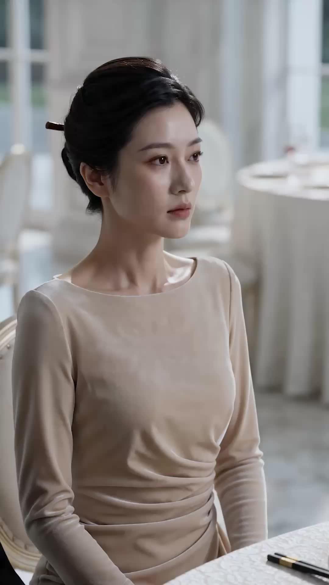 The Hidden Empress Returns