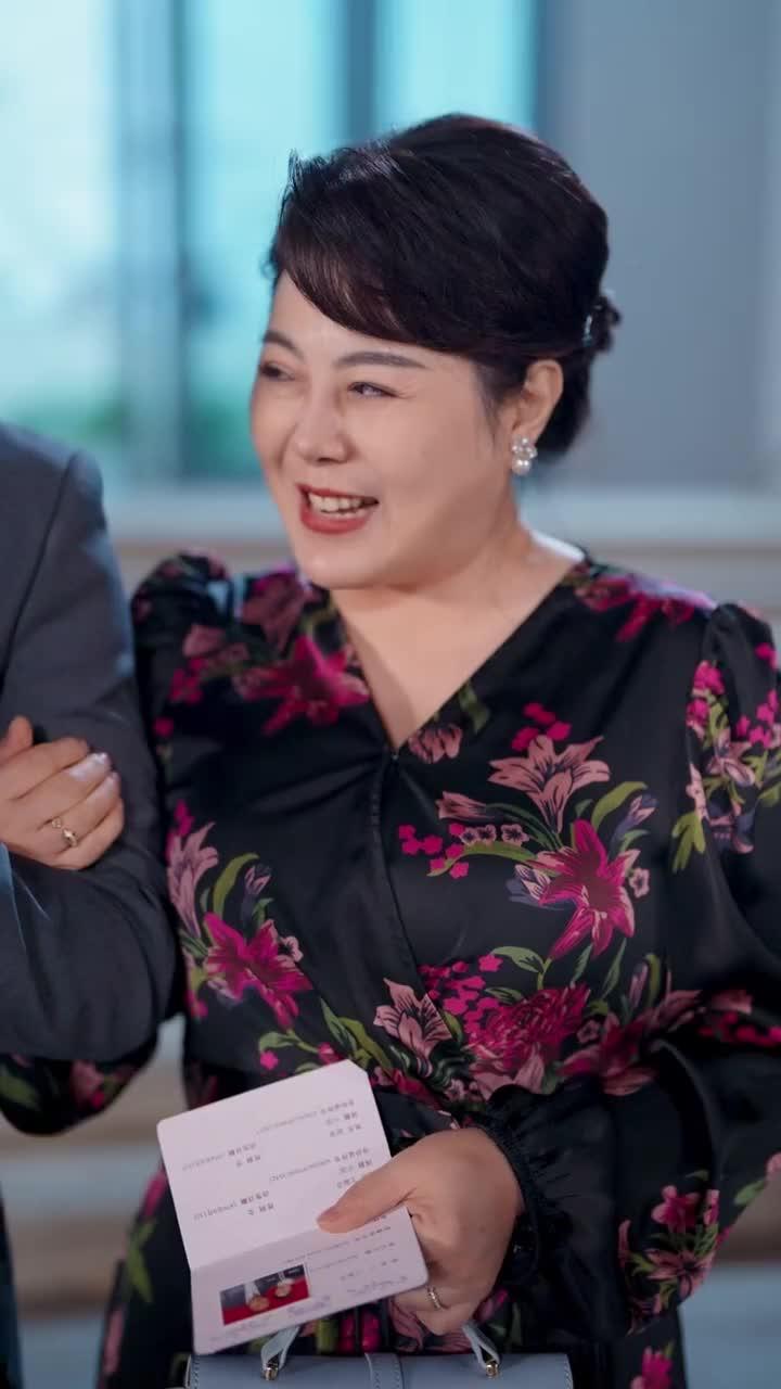 My Secret Billionaire Mom