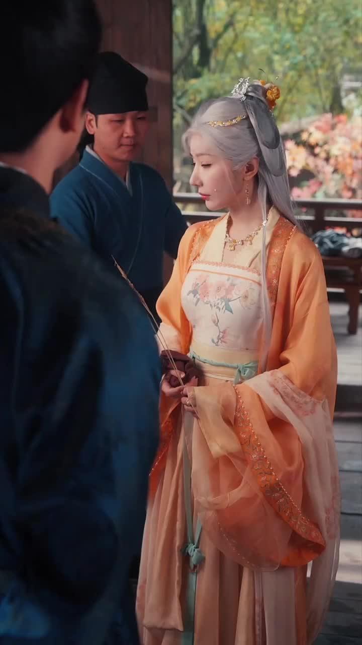 Three Wives, One Rising Lord