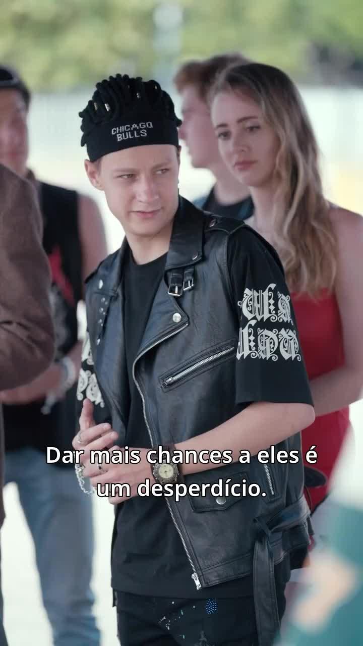 Deus da Velocidade: A Lenda Retorna