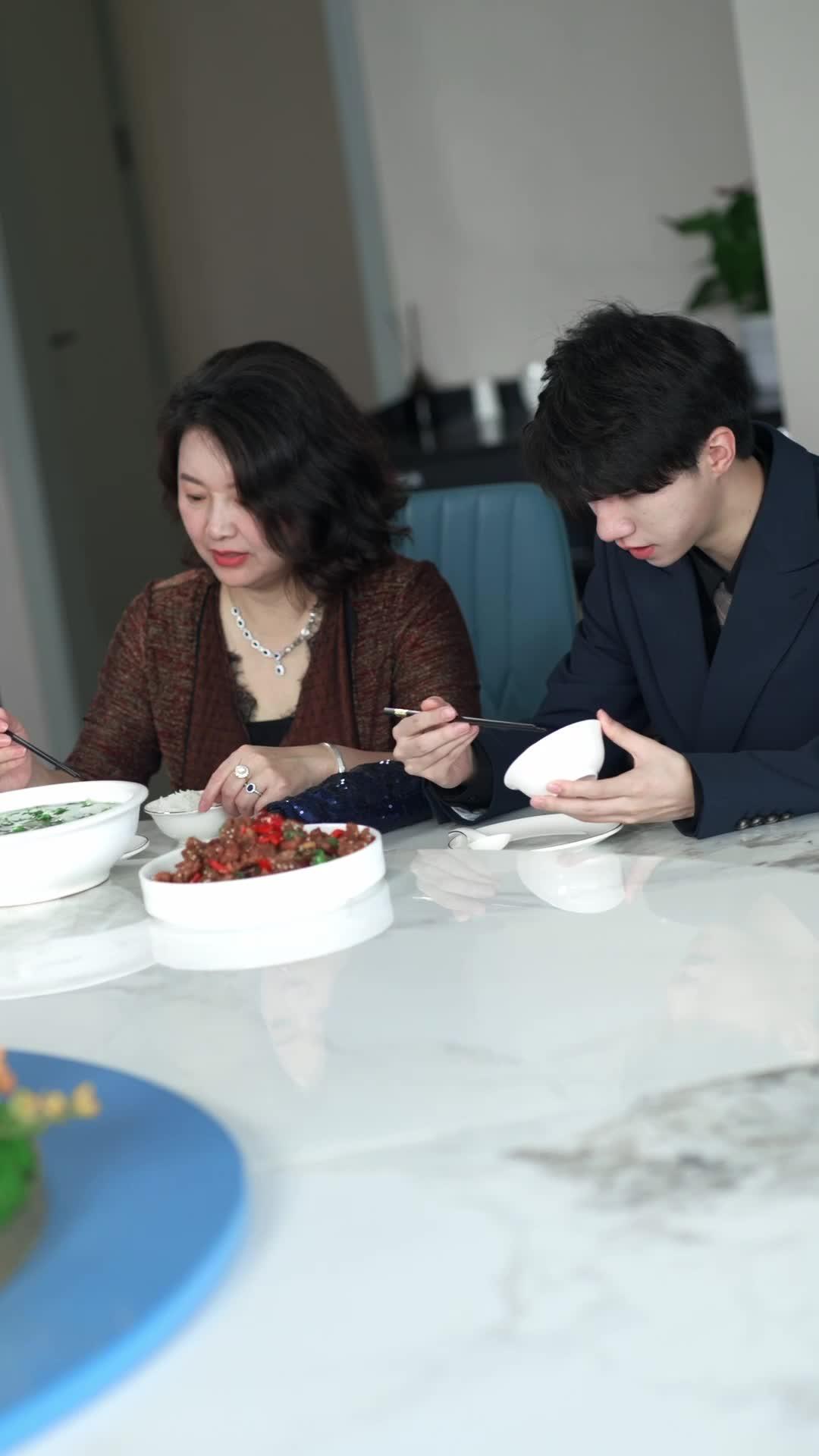 My Beggar Husband, a Billionaire
