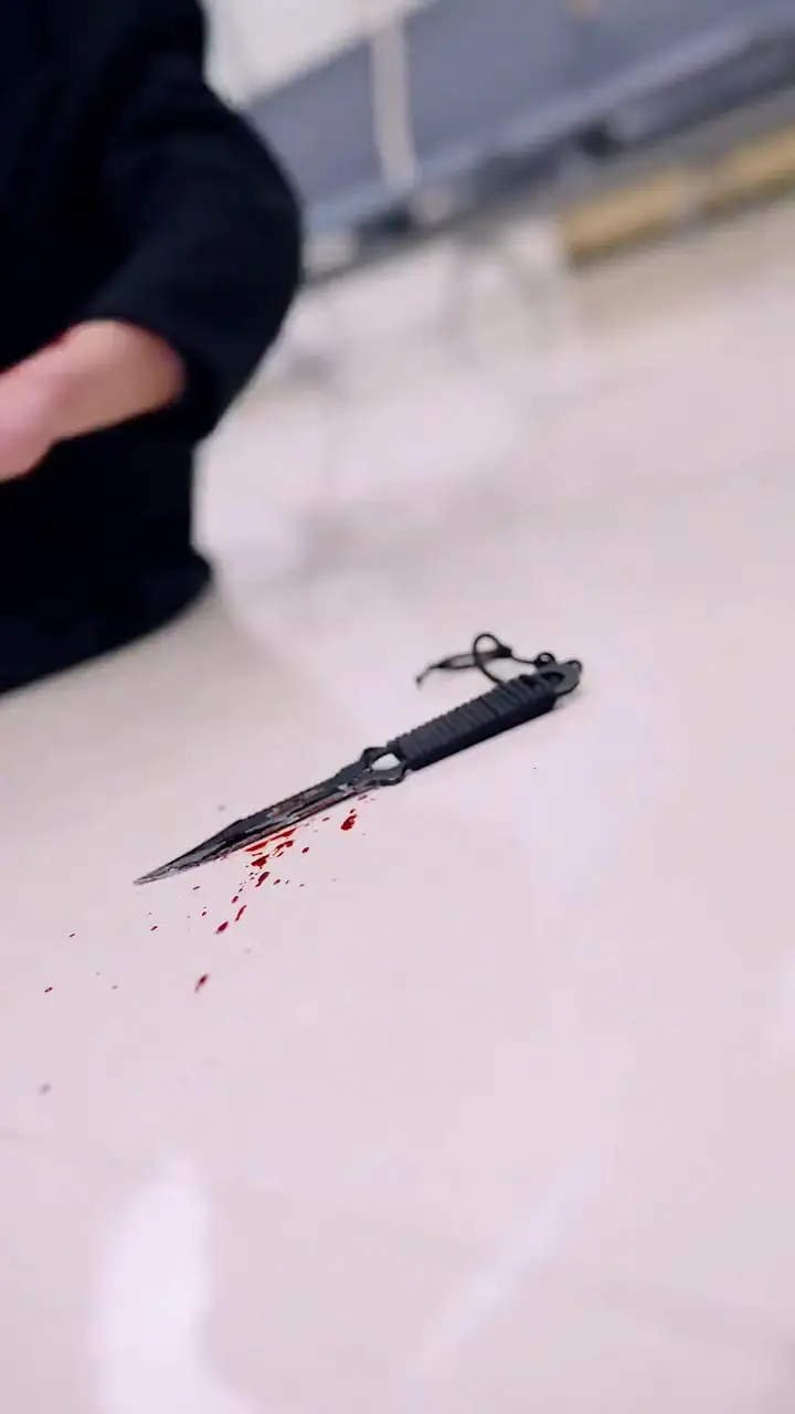 (Dubbed) Wow! He Is a Brilliant Surgeon Episode 33