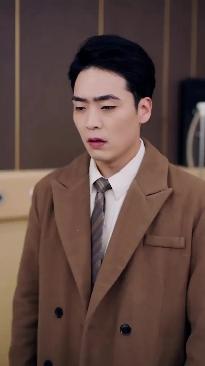 (Dubbed) Wow! He Is a Brilliant Surgeon Episode 68