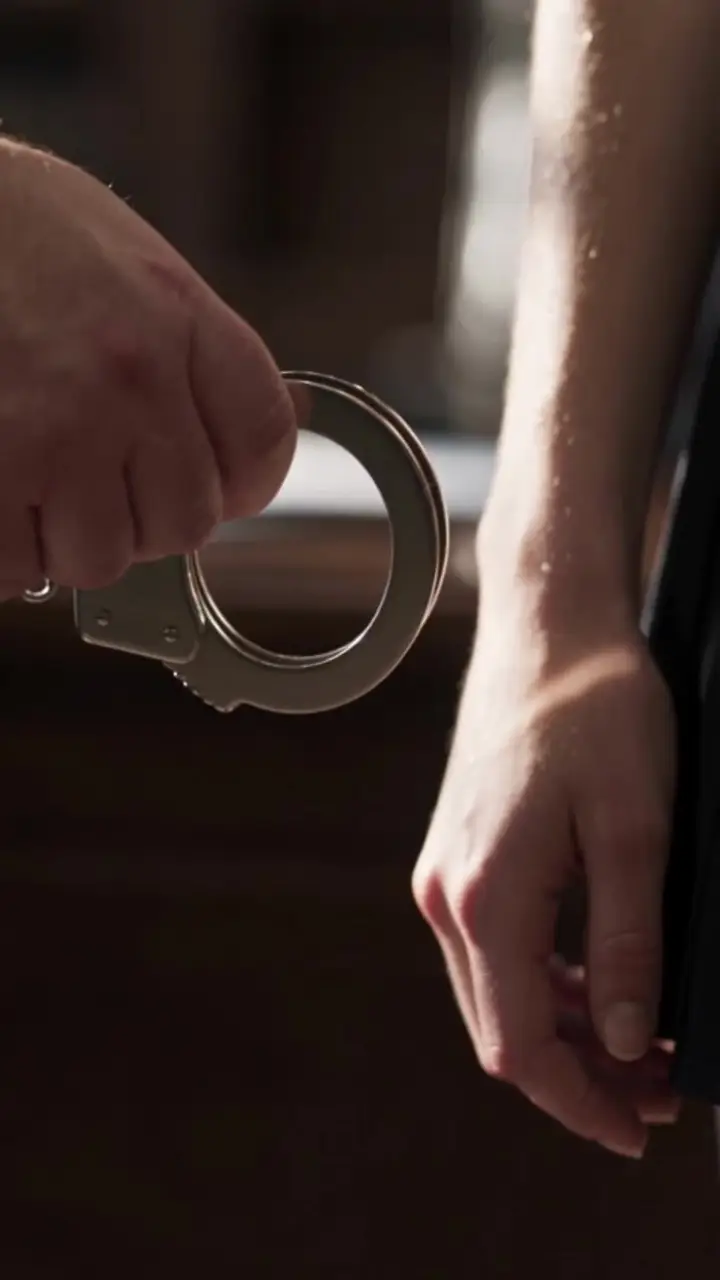 Episode 9