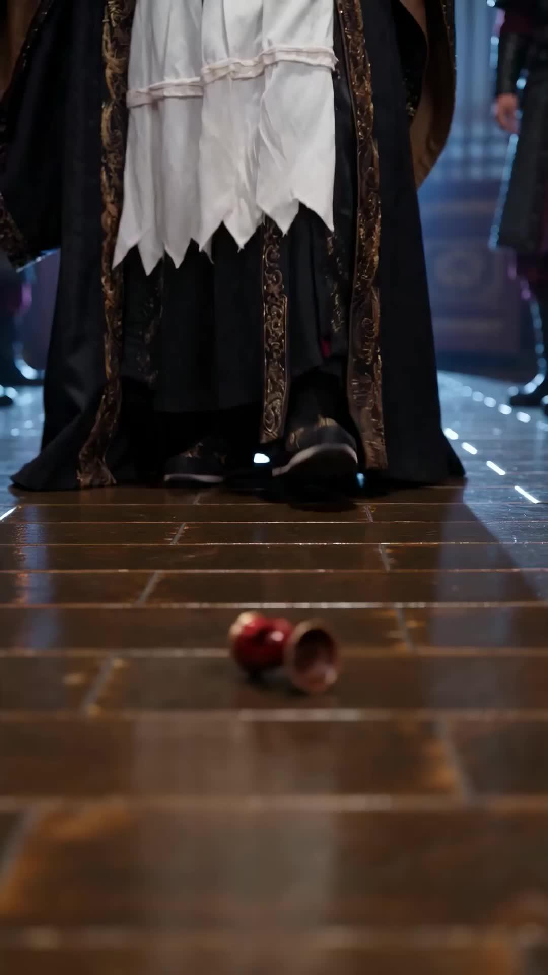 L'EMPEREUR INCOGNITO