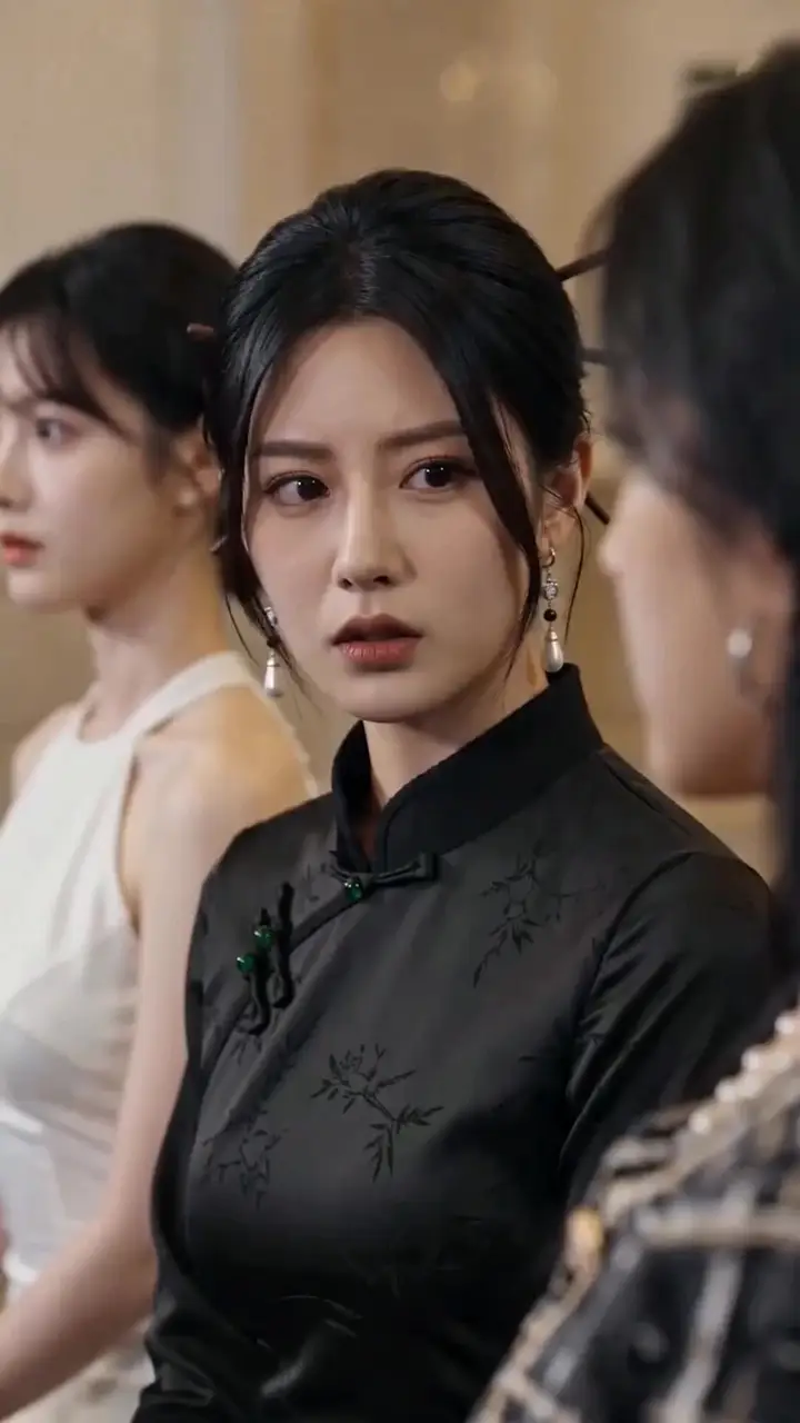 Hurt My Sister? I'll Crush Your World! Episode 30