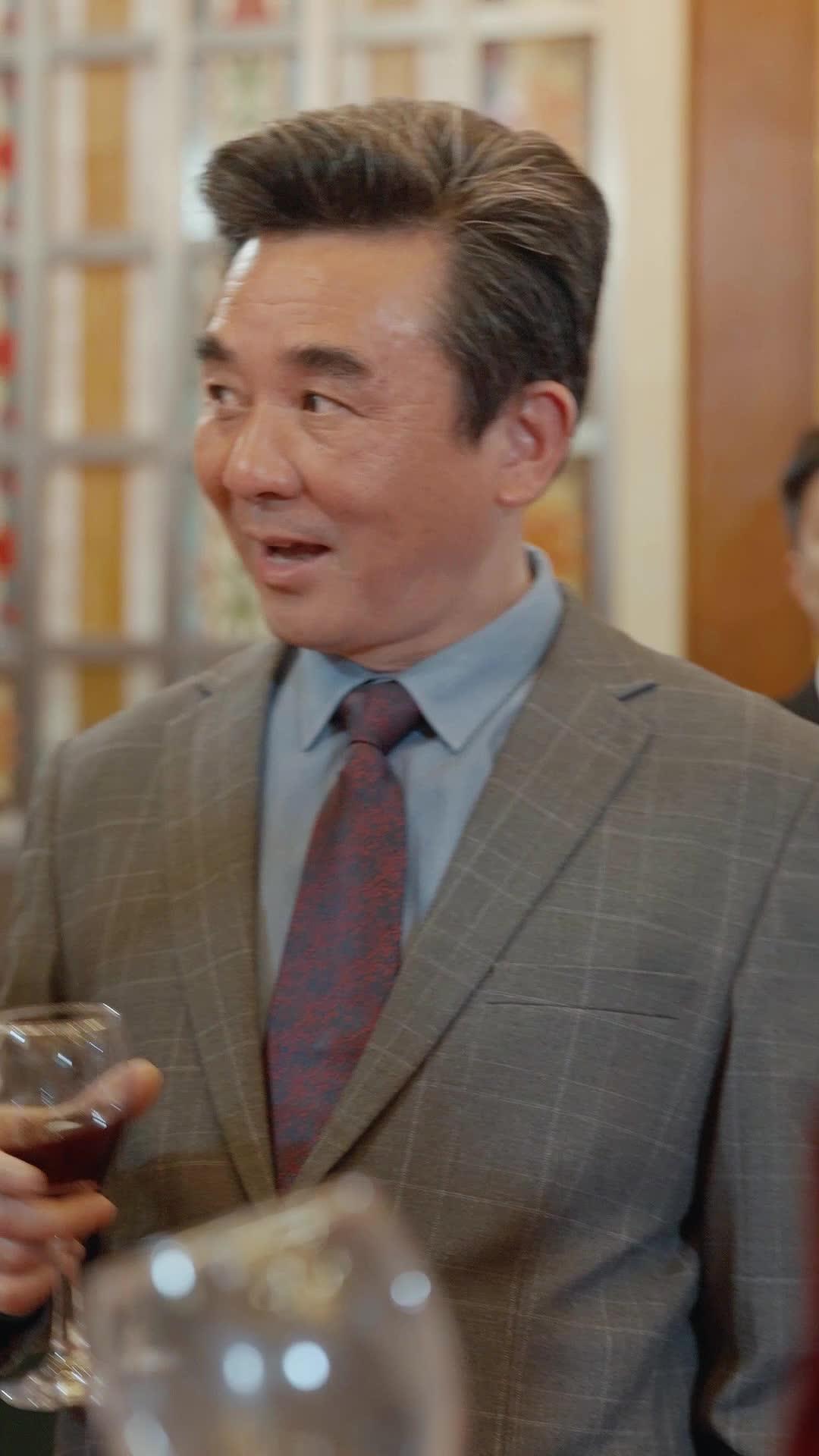 추악함을 벤 전황의 칼날