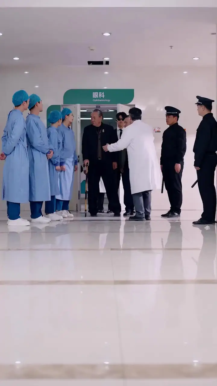 (Dubbed) Wow! He Is a Brilliant Surgeon Episode 72