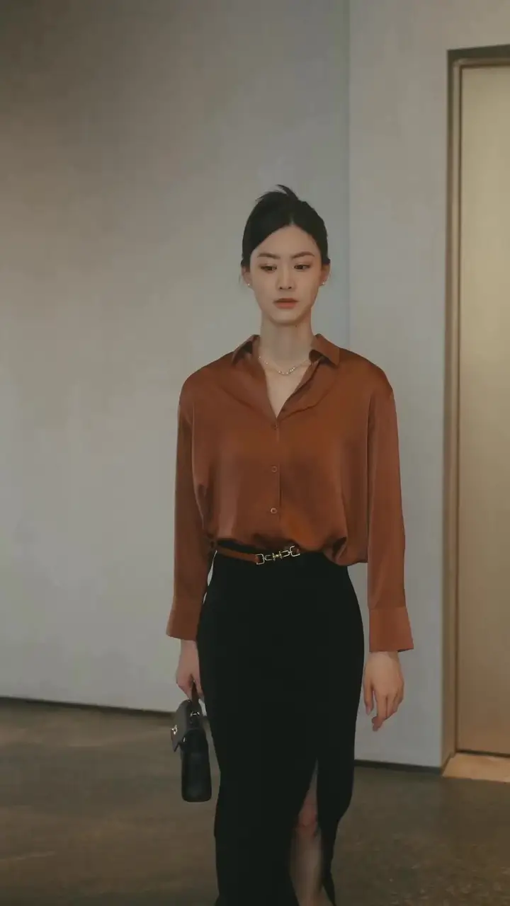 (Dubbed) Her Boss, His Rival, Their Baby Episode 39