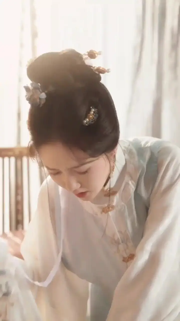 Burn The Queen Down Episode 4