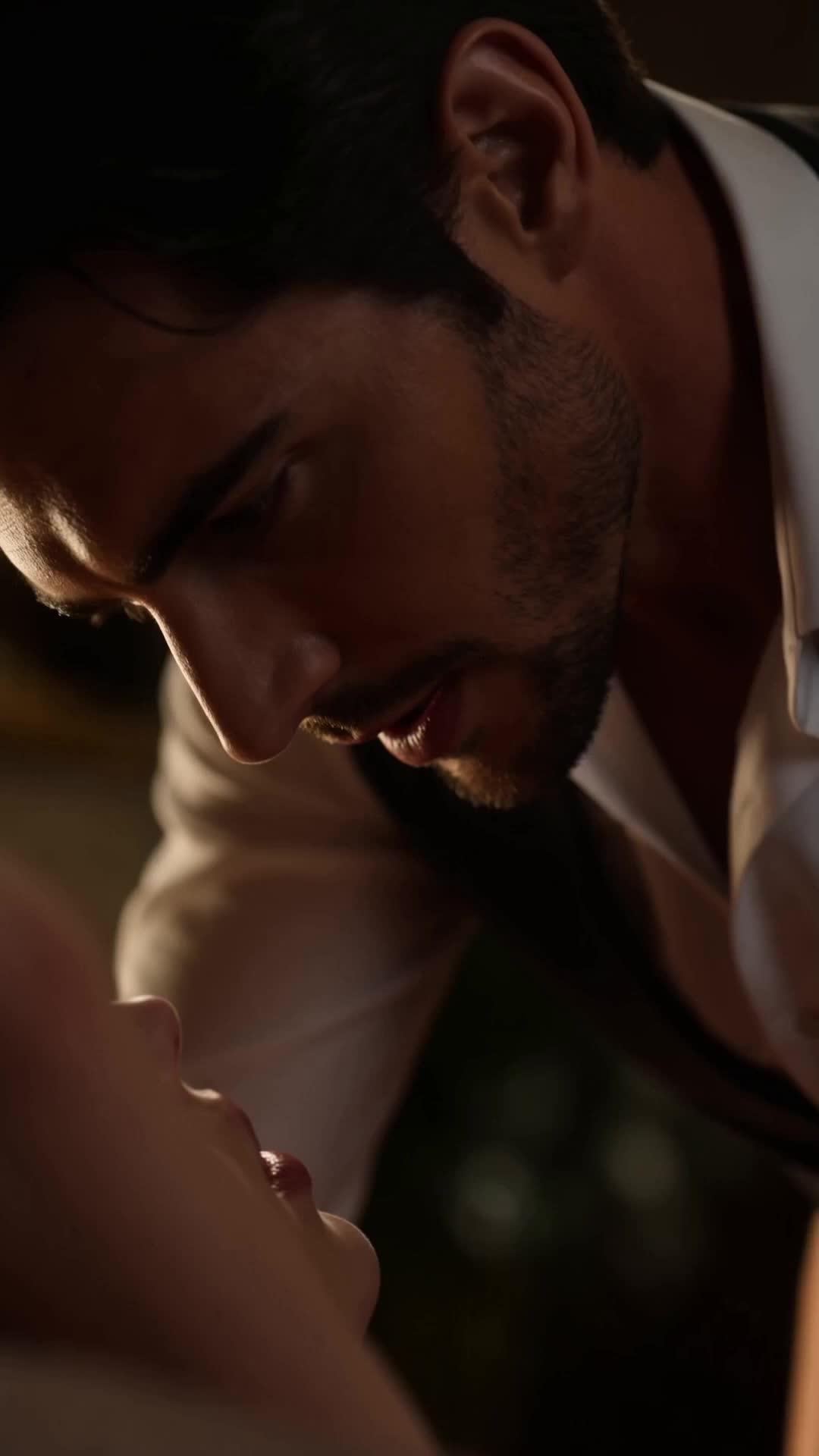 Tame Me If You Can, Mr. Tutor