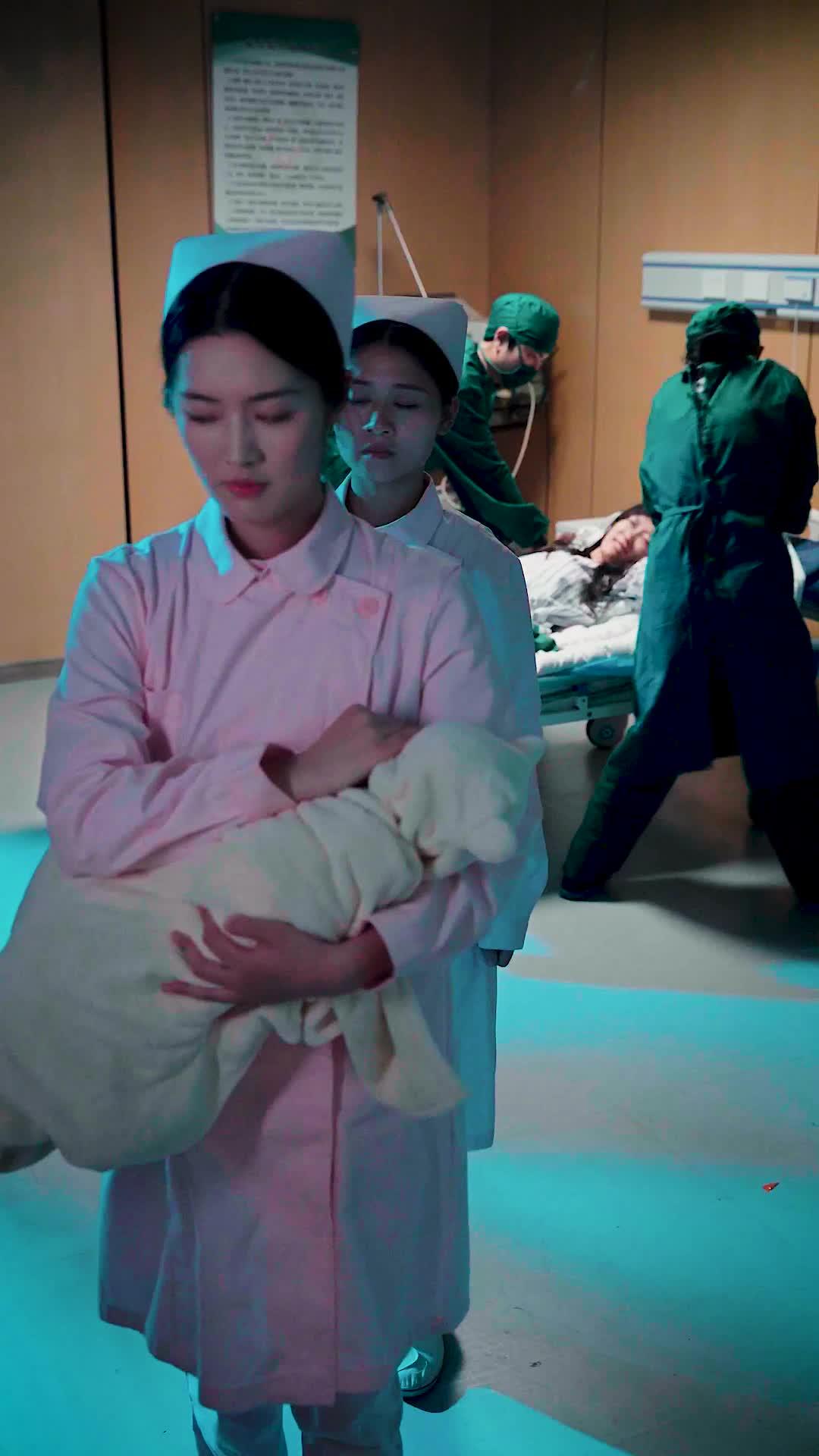  Baby Whisperer, Mommy Savior