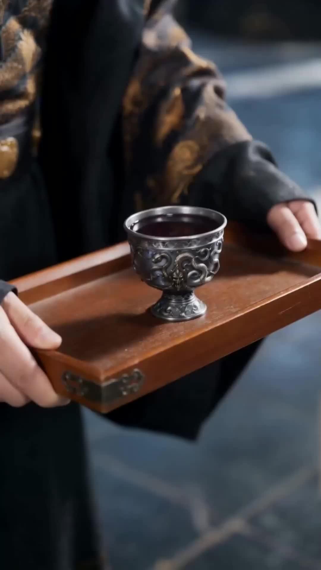 Betraying The Incense Heiress