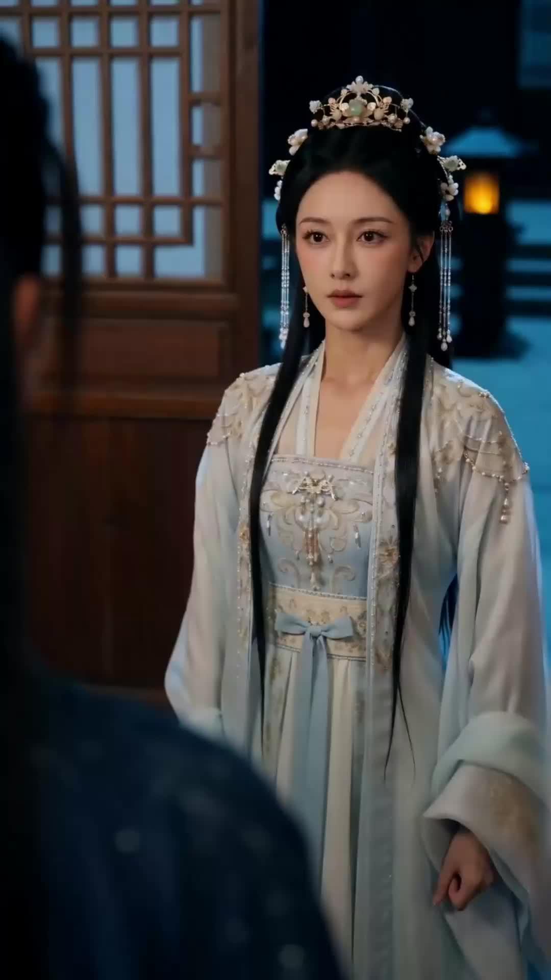 Betraying The Incense Heiress