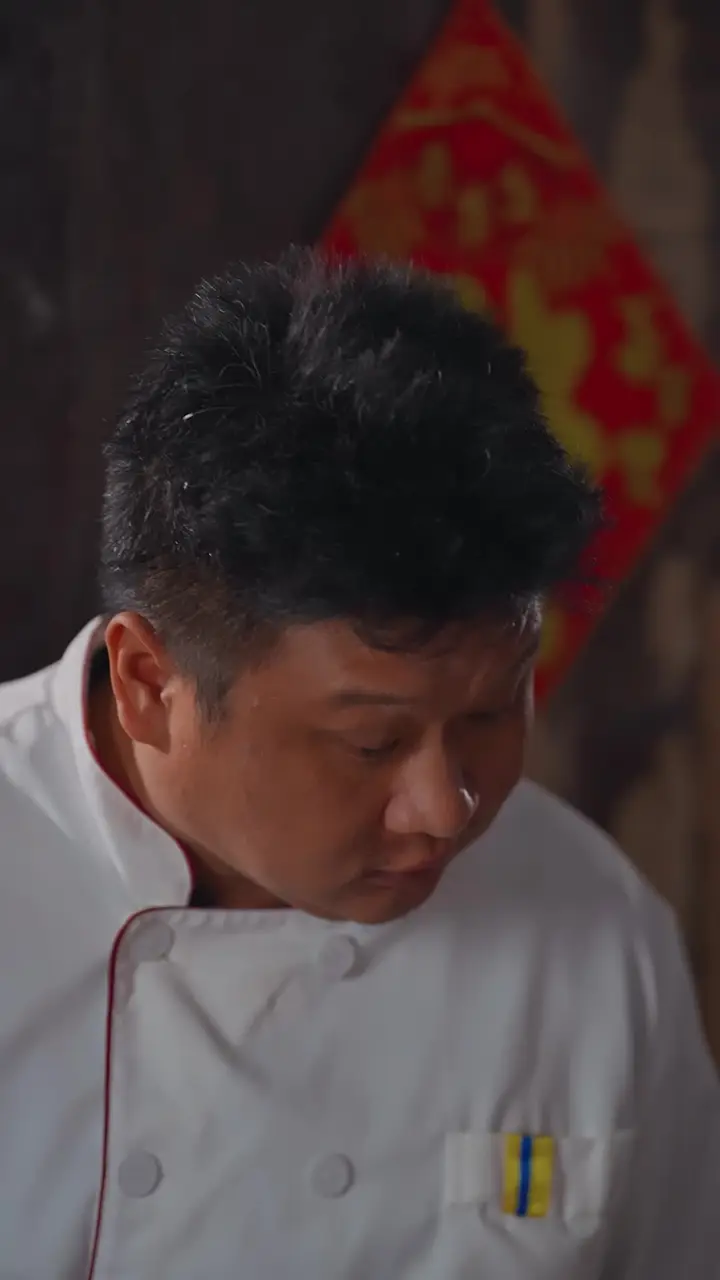Divine Chef Strikes Back! Episode 33