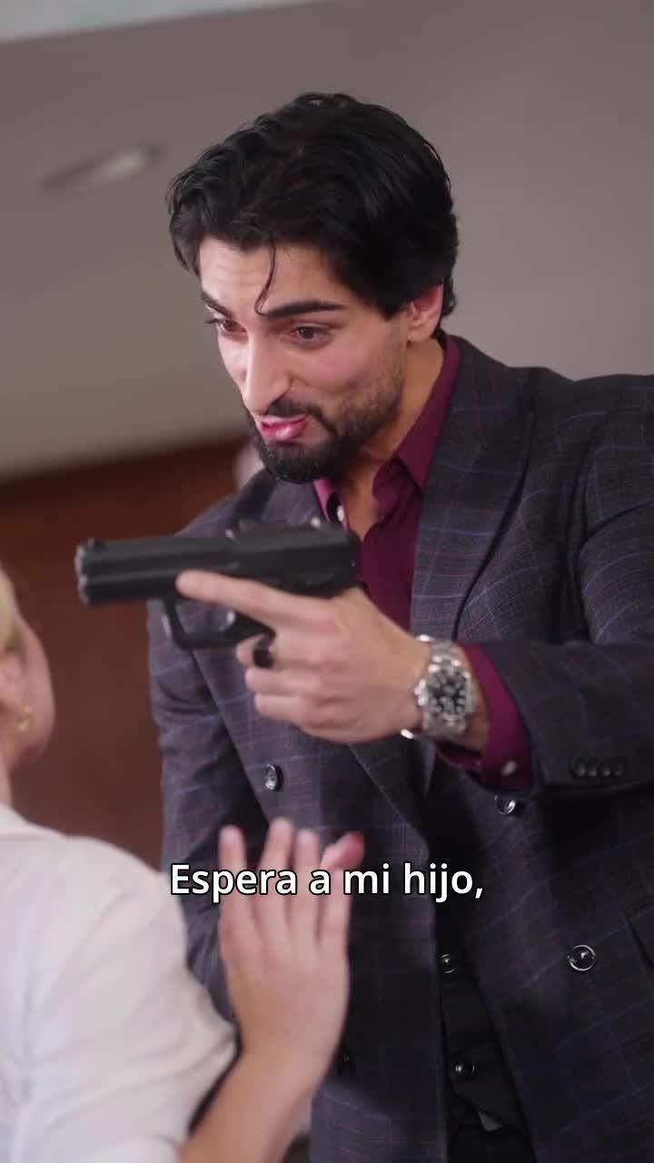 Fénix encarcelada