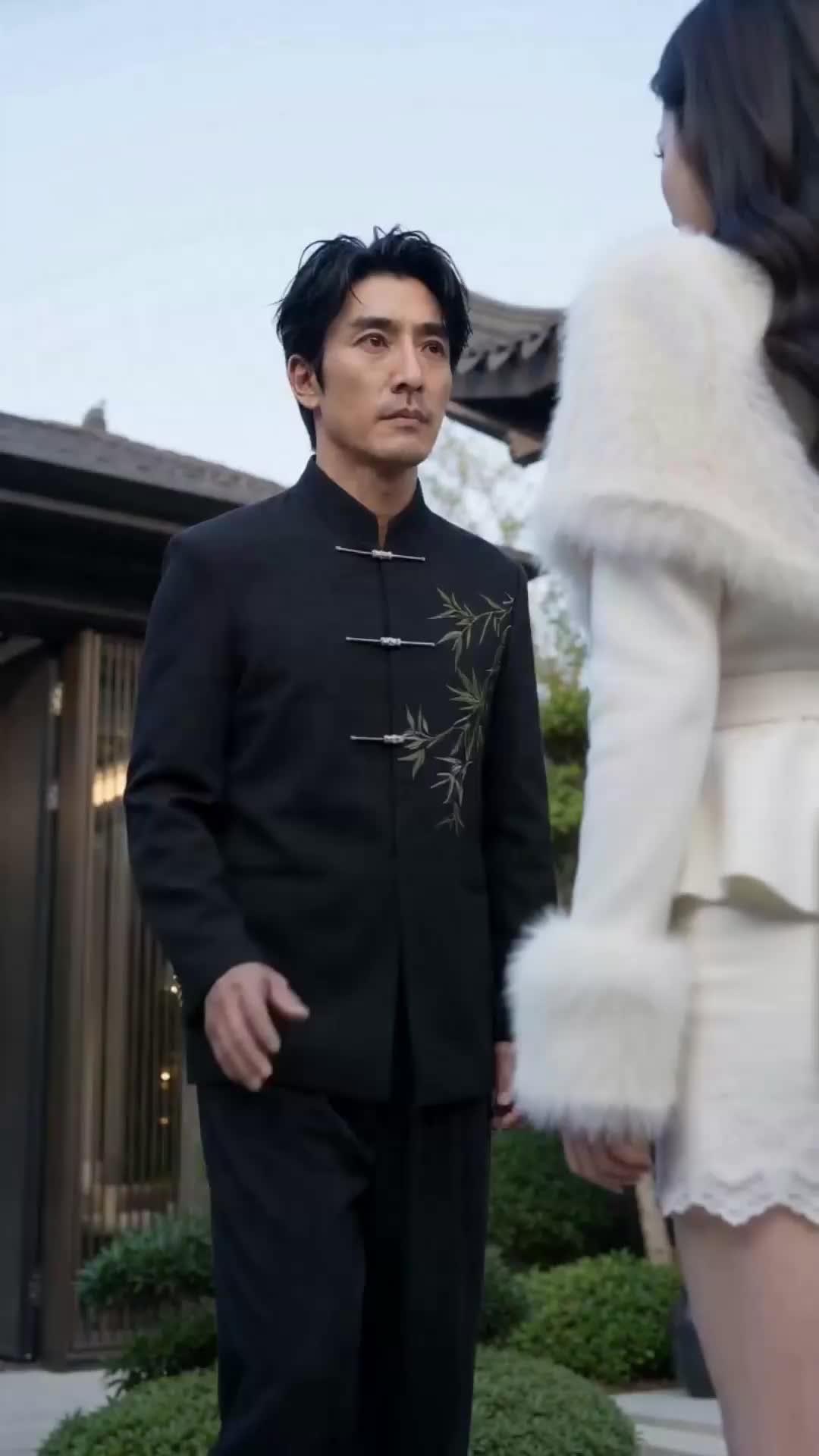 闊別廿三載，龍尊歸來