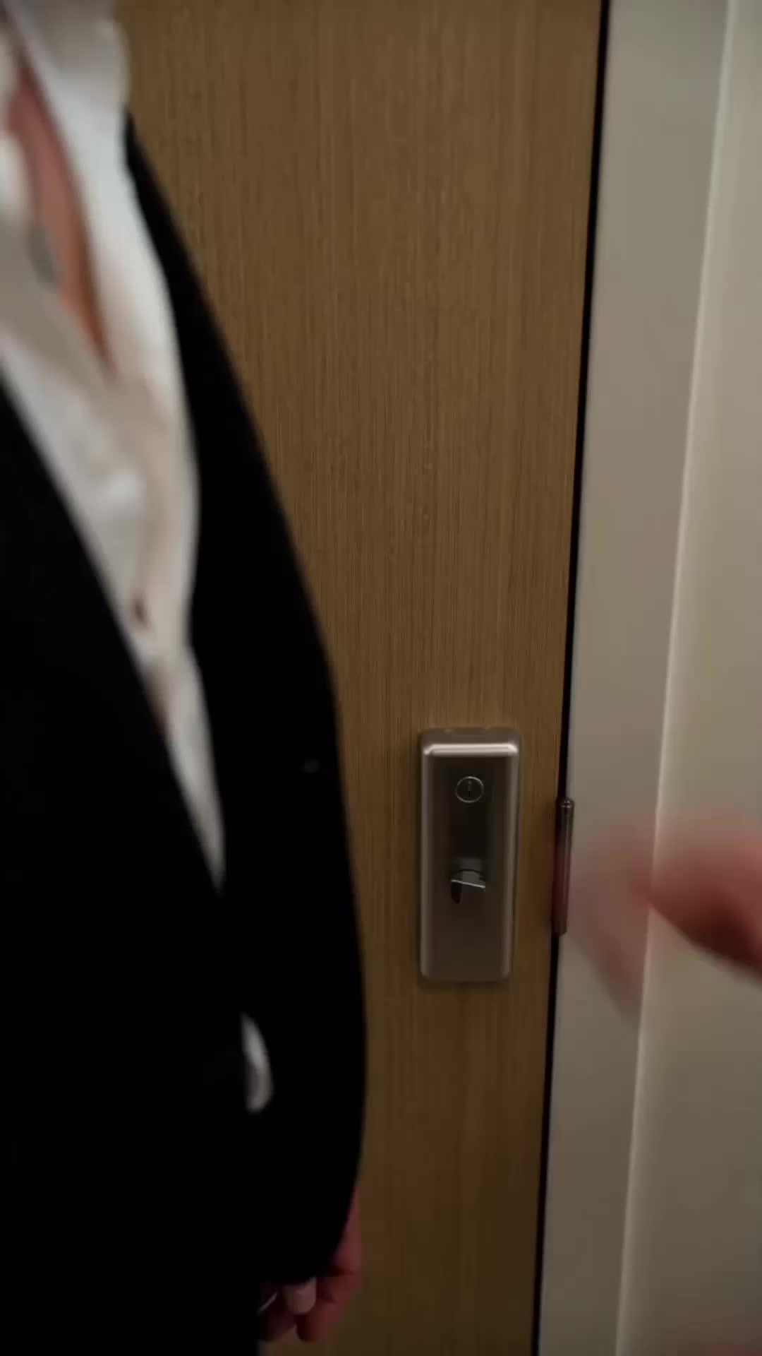 DIX ANS CAPTIF, PÈRE SECRET